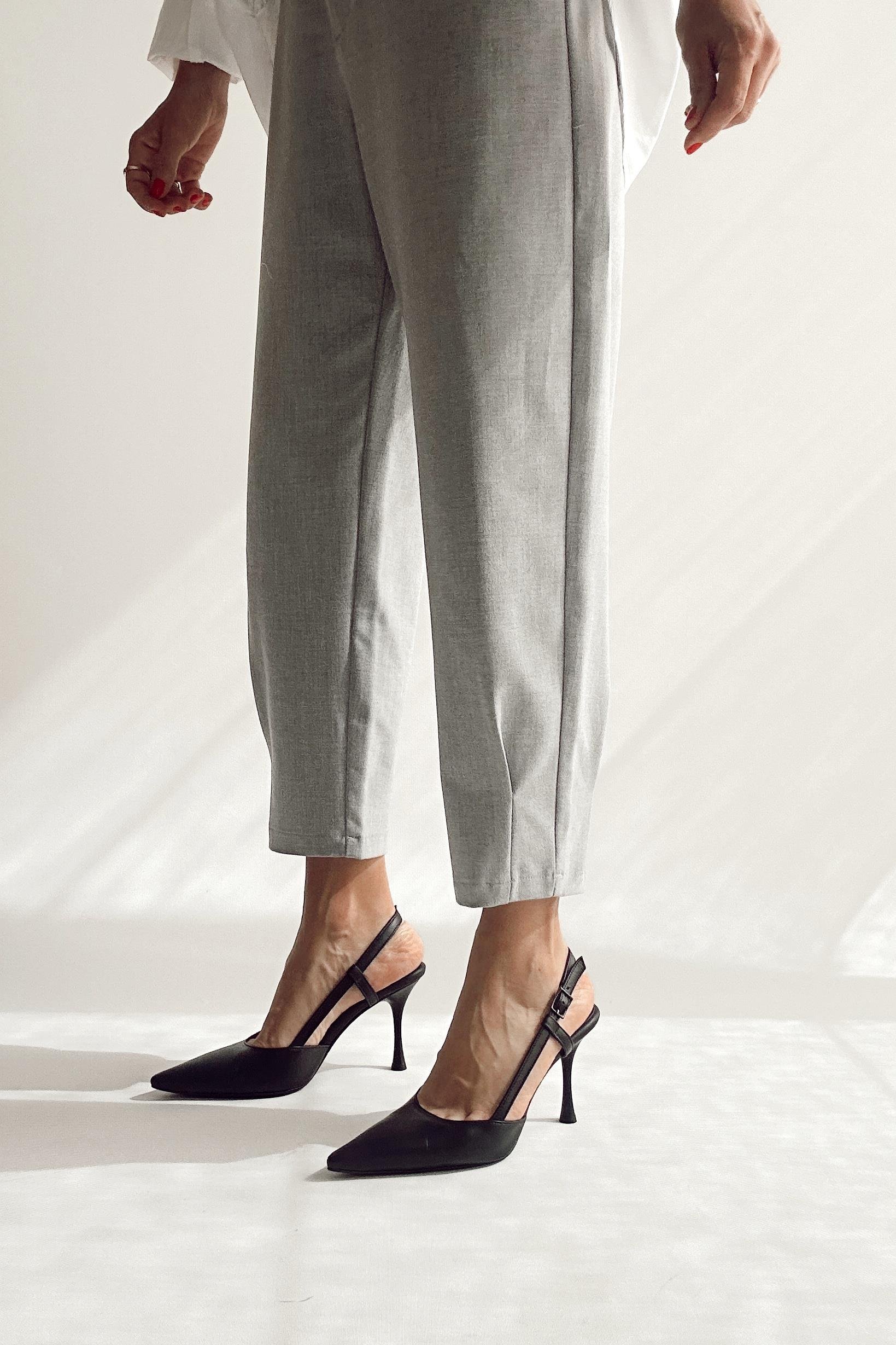 Camellia Siyah Hakiki Deri Stiletto