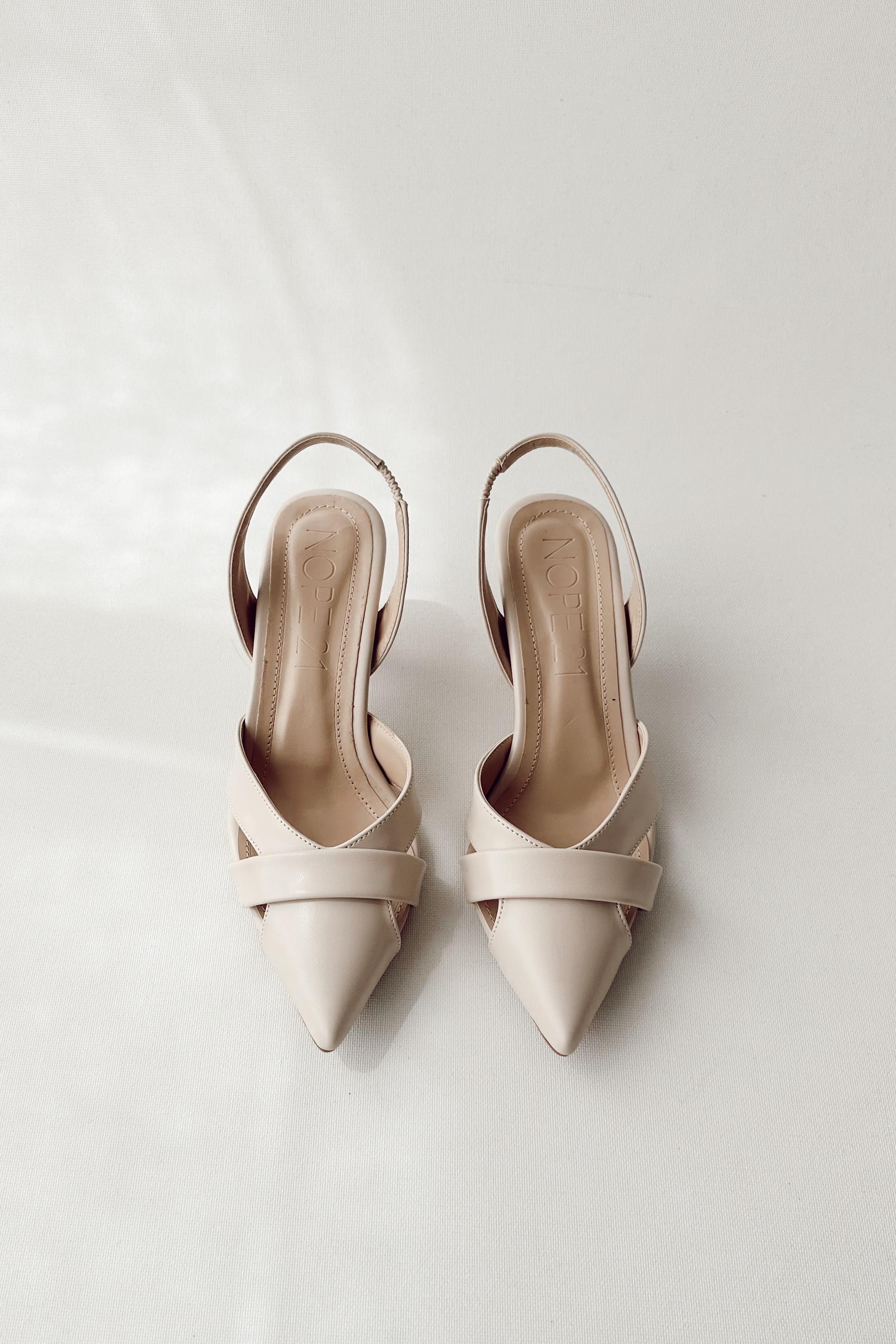 Carry Bej Topuklu Ayakkabı