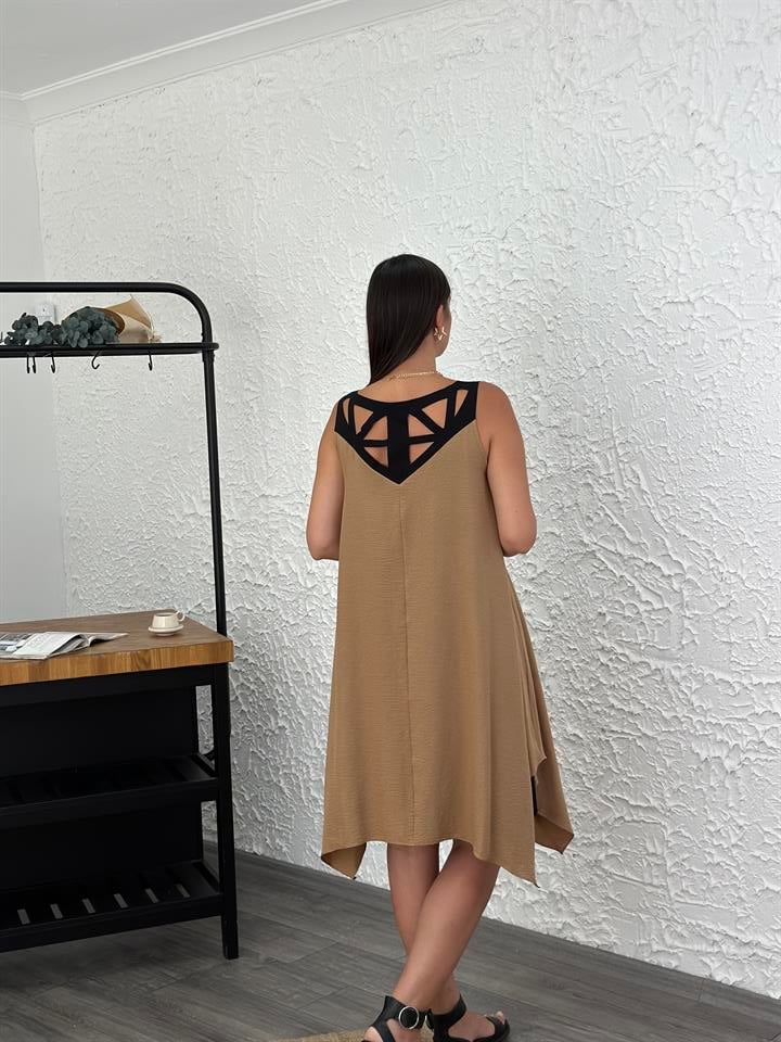 ART YAKA DETAYLI CAMEL ELBİSE