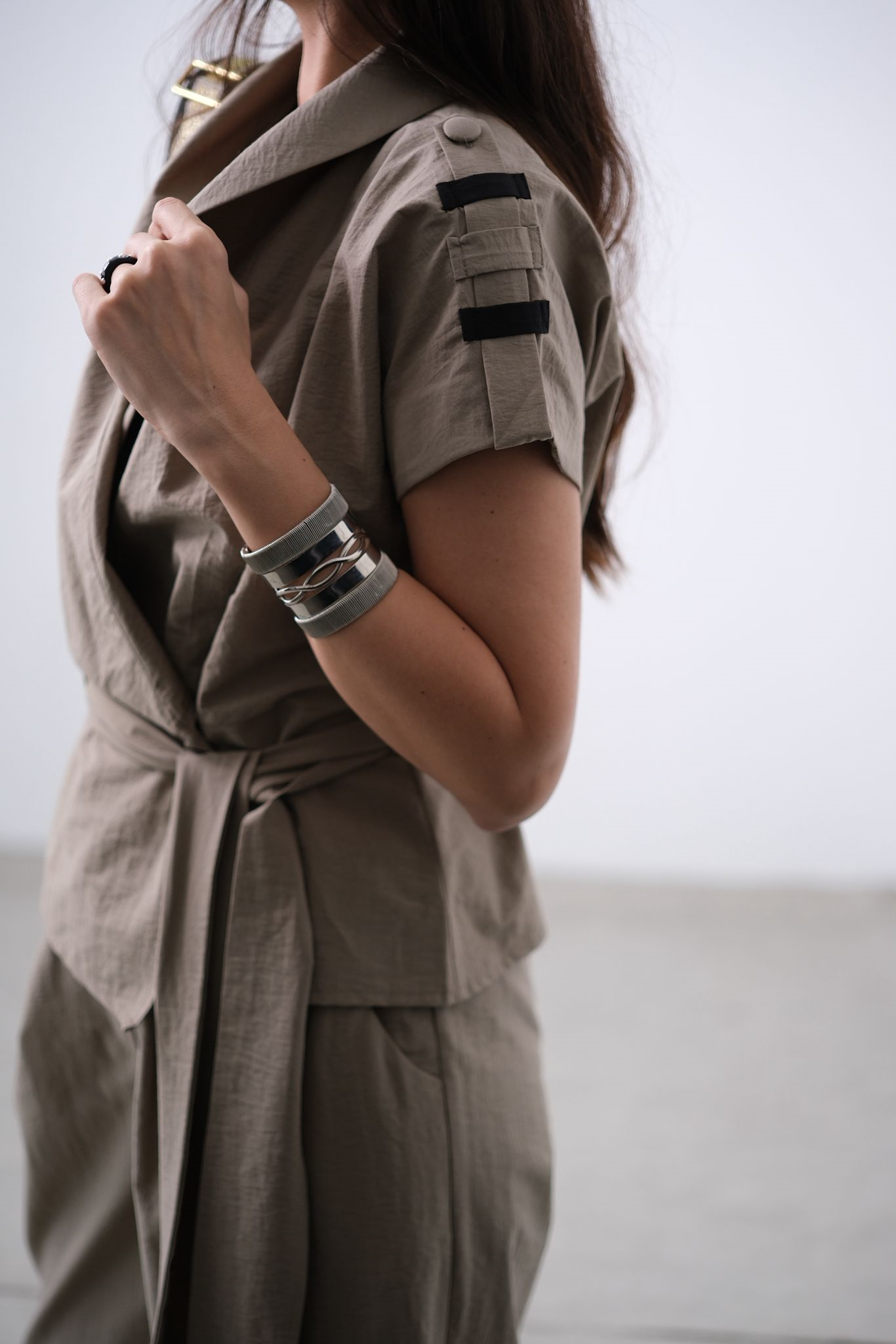 AURA LİNE YAĞ YEŞİLİ YELEK BLUZ