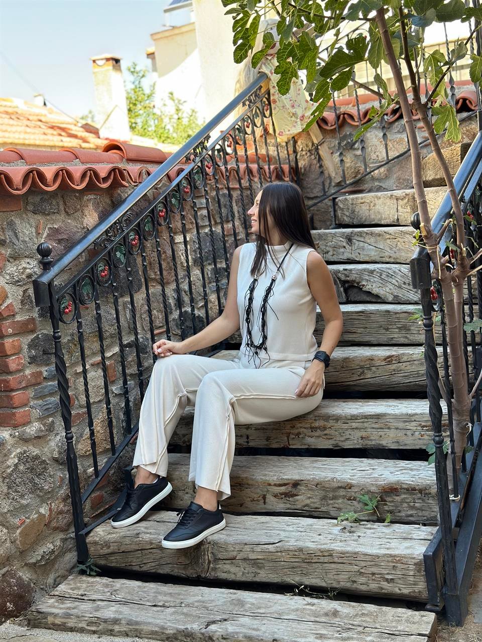 BALİ YARIM BALIKÇI KREM BLUZ