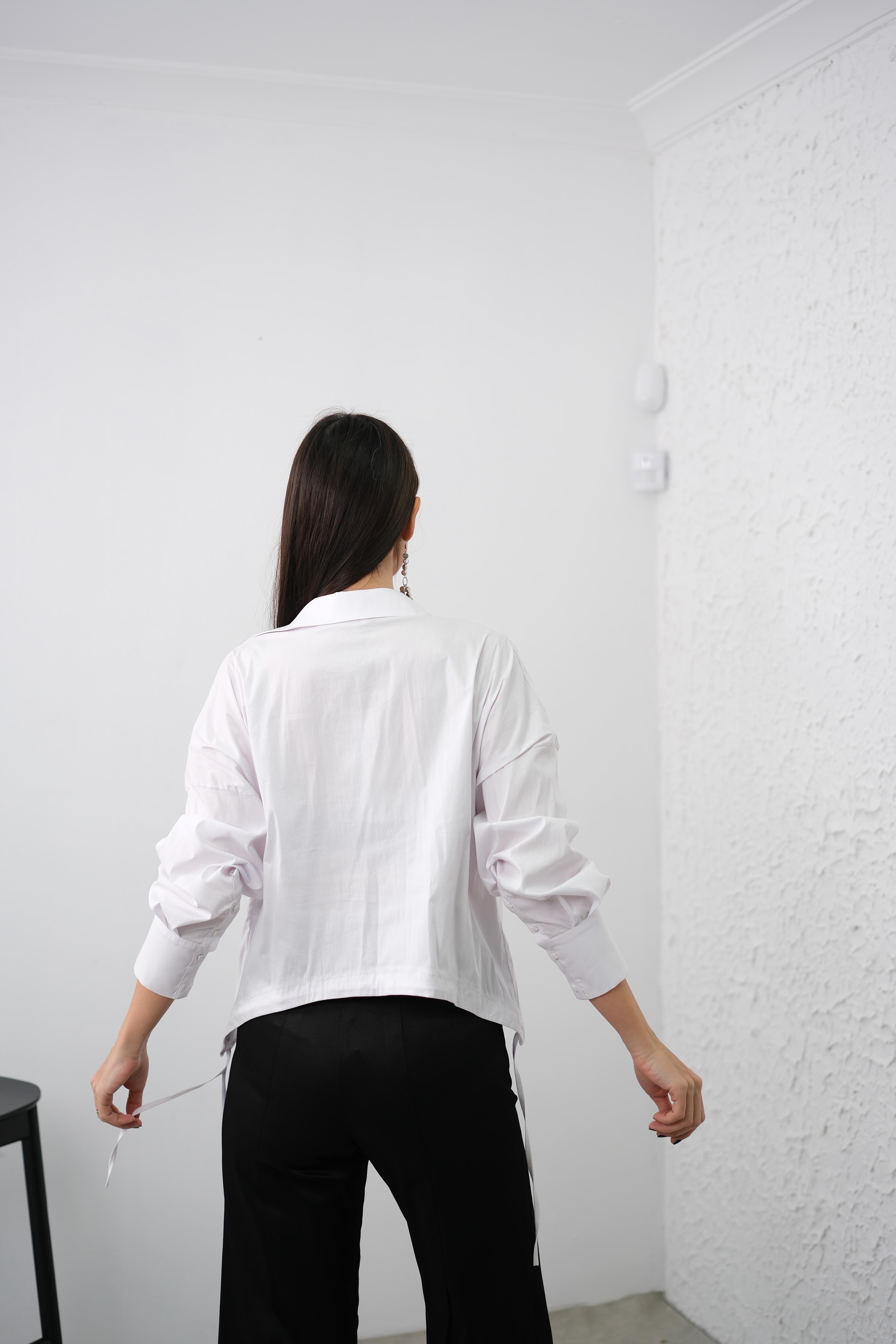 DARY BEYAZ TASARIM GÖMLEK