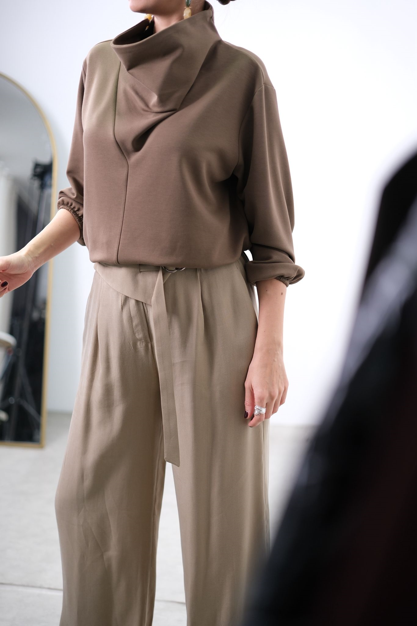 DOLCE YAĞ YEŞİLİ MODAL BLUZ