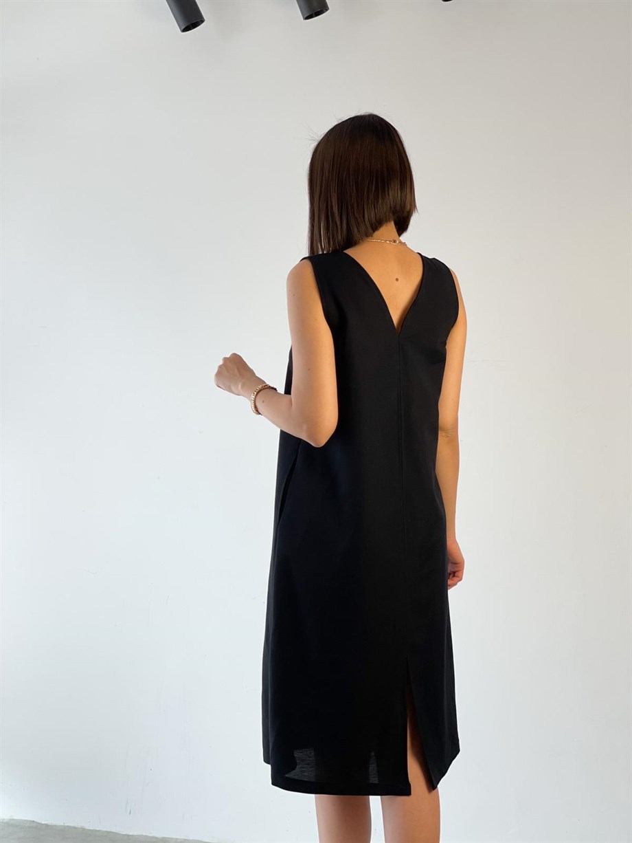 FAM ÖN ARKA V SİYAH ELBİSE