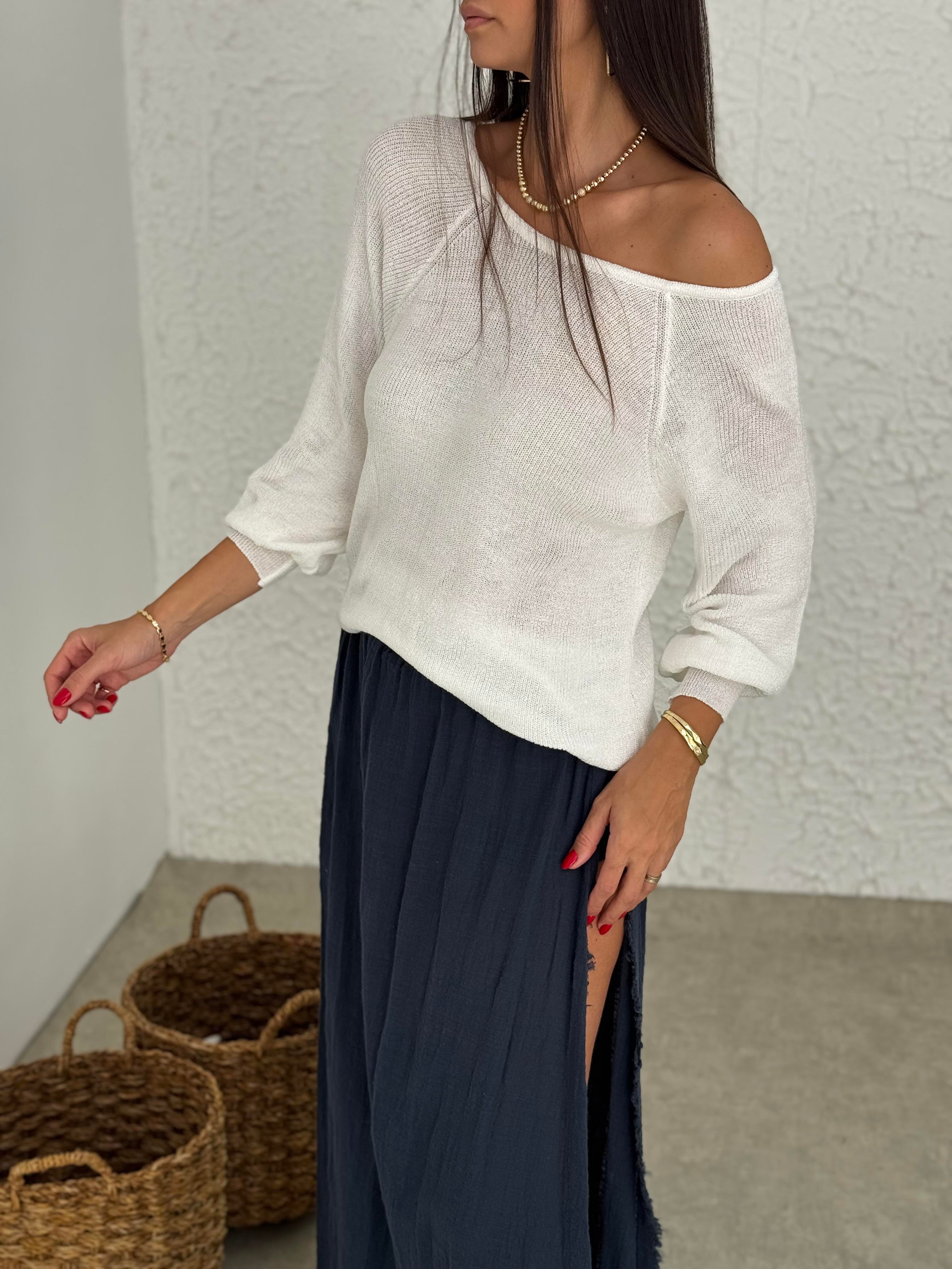 FİRU KAYIK YAKA MERSERİZE BEYAZ BLUZ