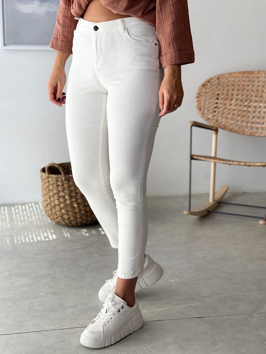 FLAKE BEYAZ KADİFE PANTOLON