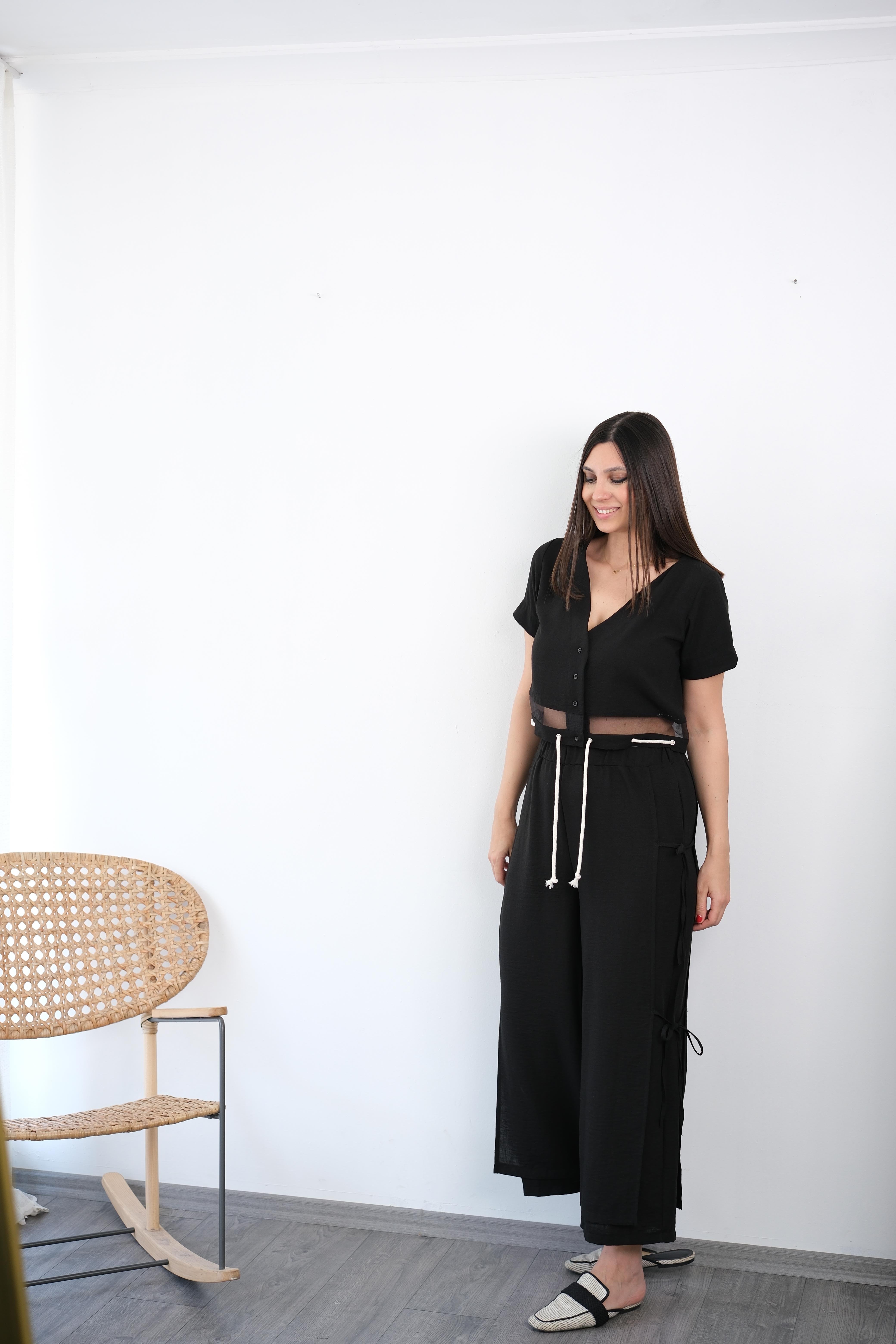 HENA SİYAH TASARIM BLUZ