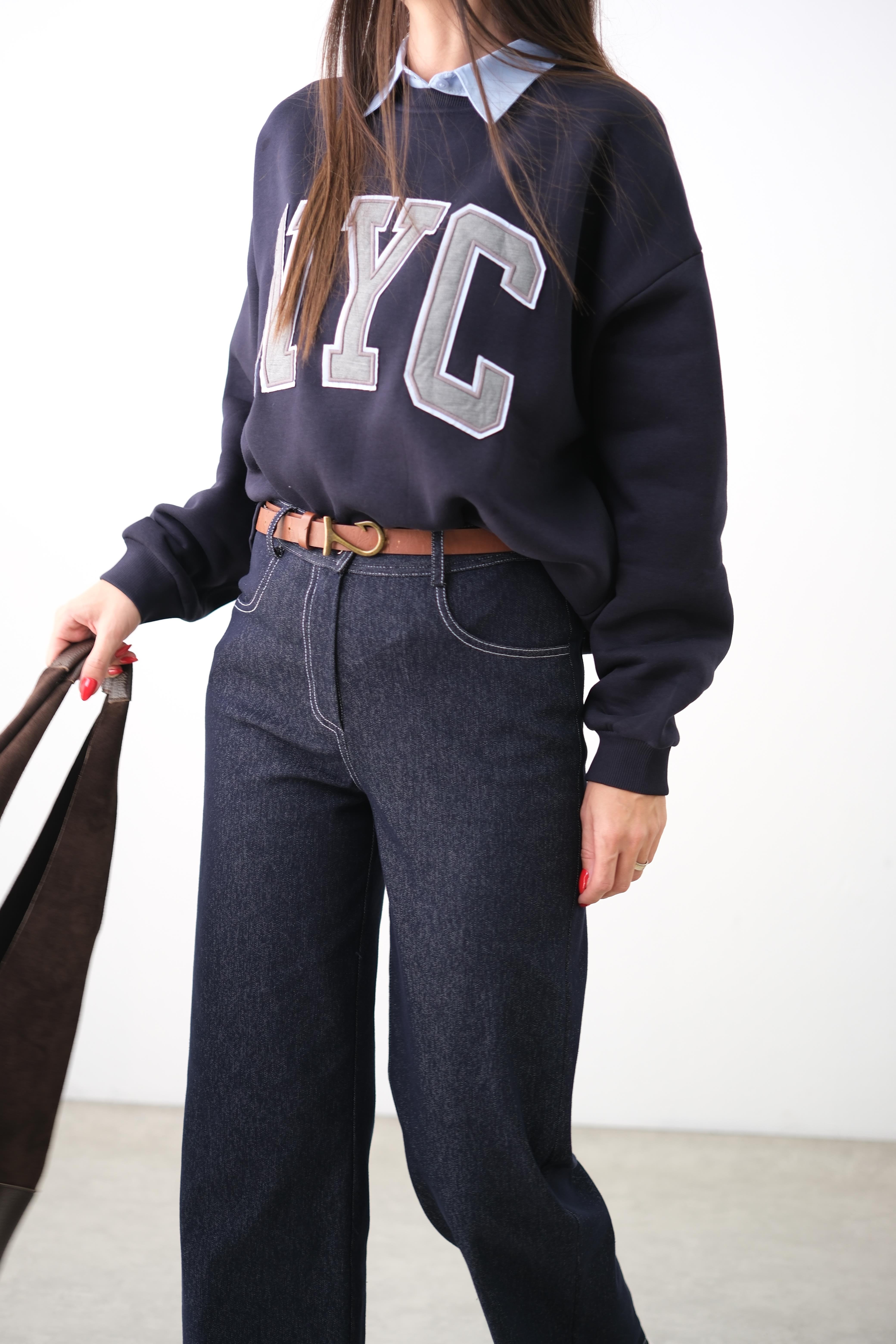 İRA YAKA DETAYLI LACİVERT SWEAT