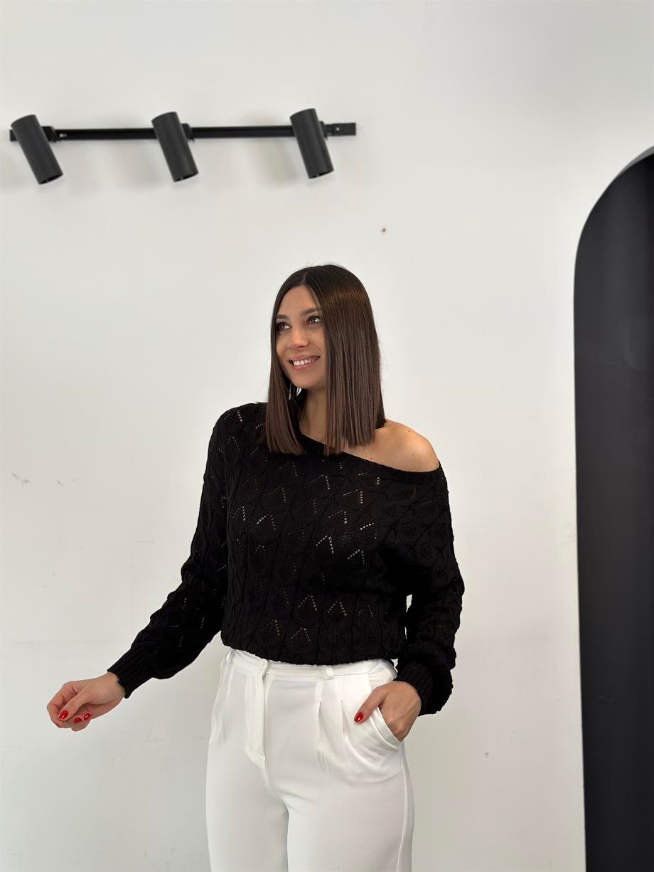 JESSE SİYAH TRİKO BLUZ