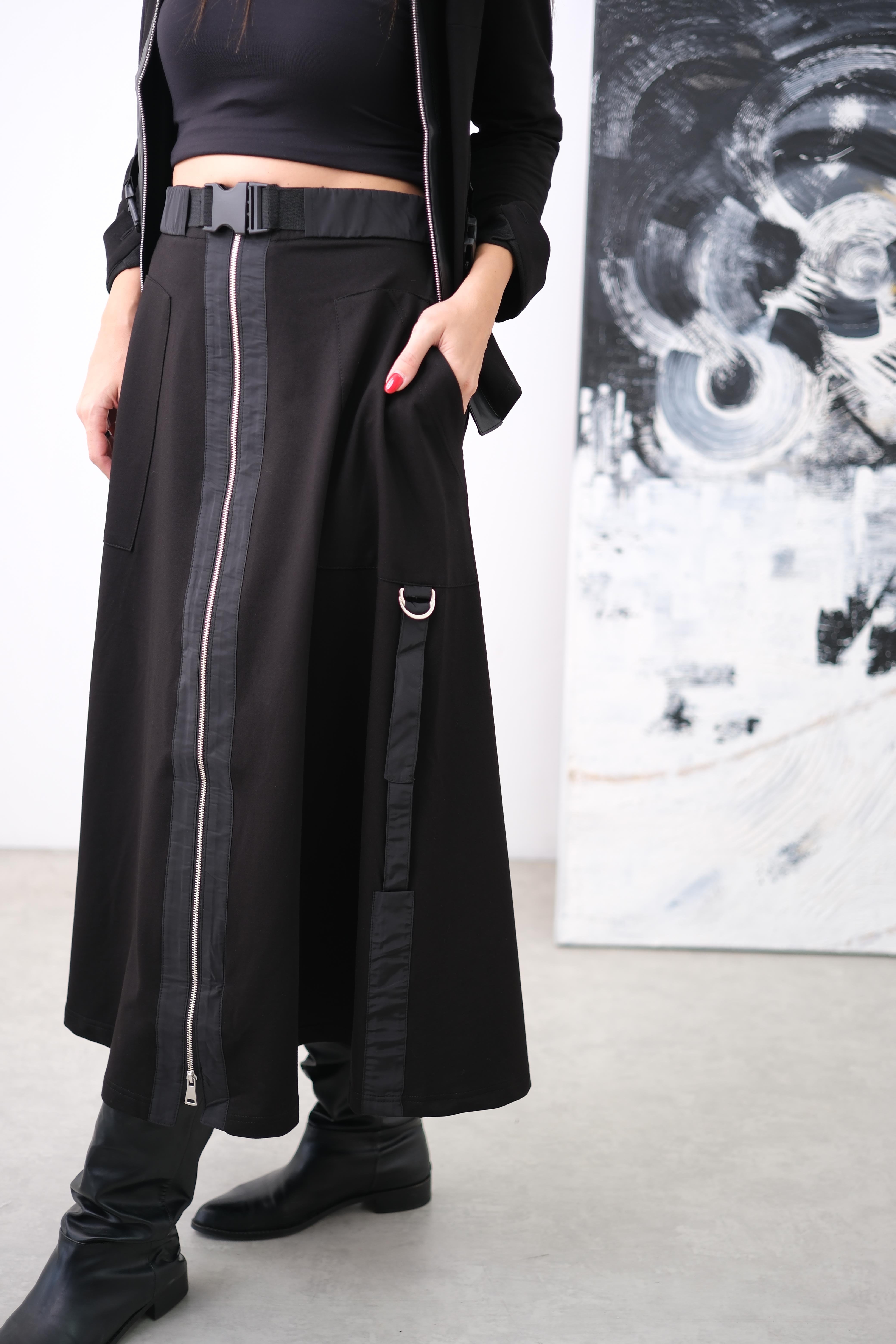 LAMU TASARIM SİYAH ETEK