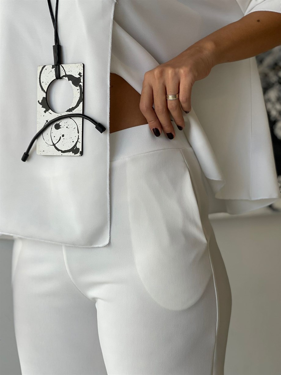 LATİNA BEYAZ BOL PAÇA PANTOLON