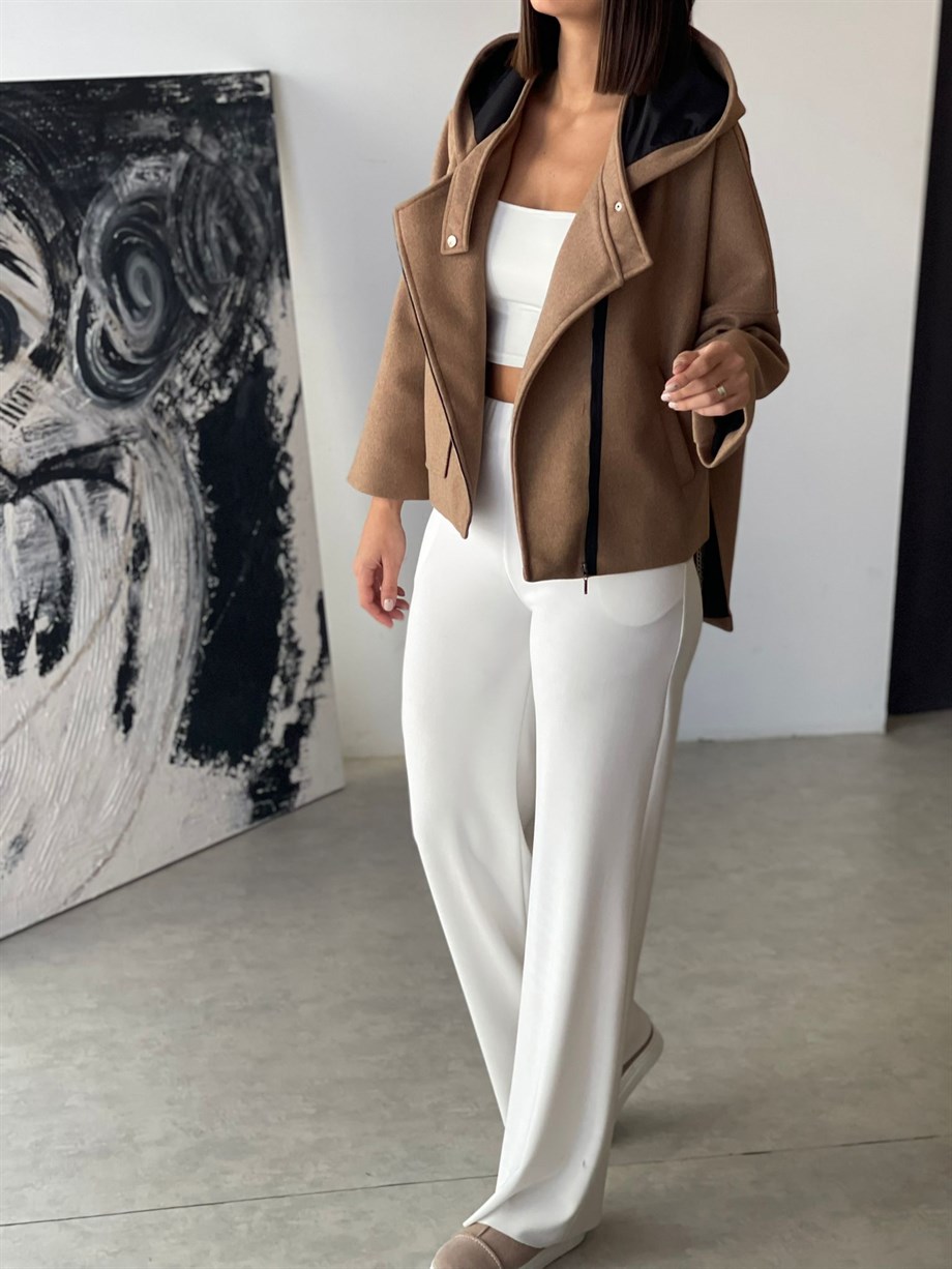 LATİNA BEYAZ BOL PAÇA PANTOLON