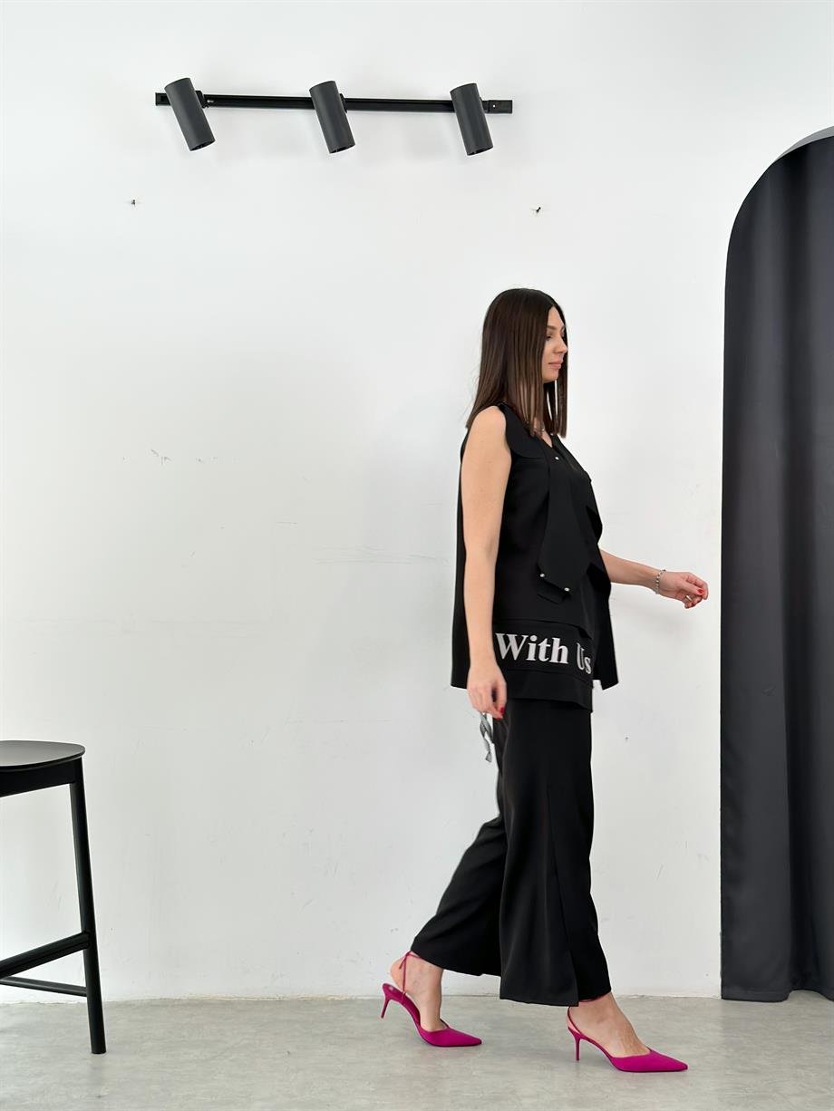 LOGONA YIRTMAÇLI SİYAH PANTOLON