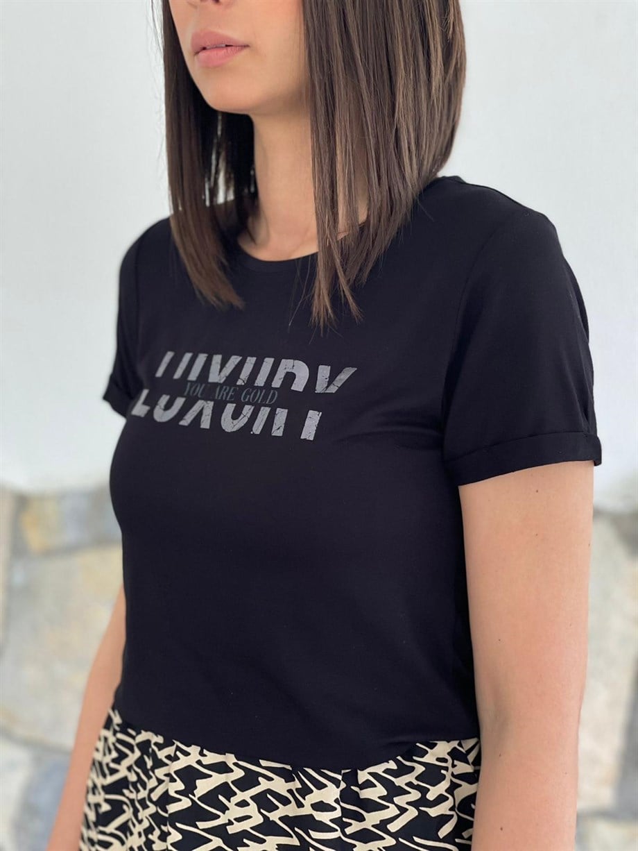 LUXURY SİYAH BASKILI TİŞÖRT
