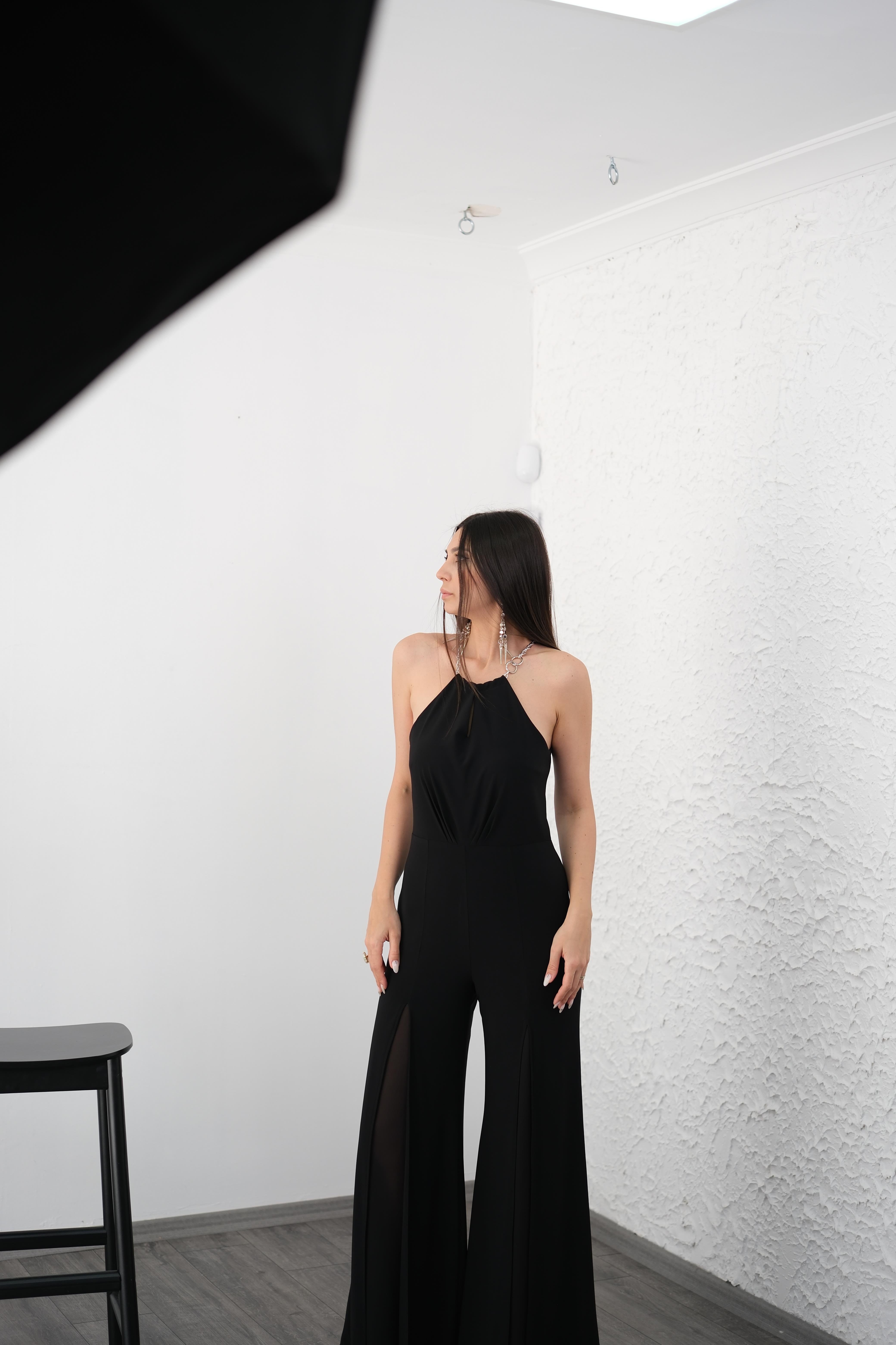 MAKE ZİNCİRLİ SİYAH TULUM