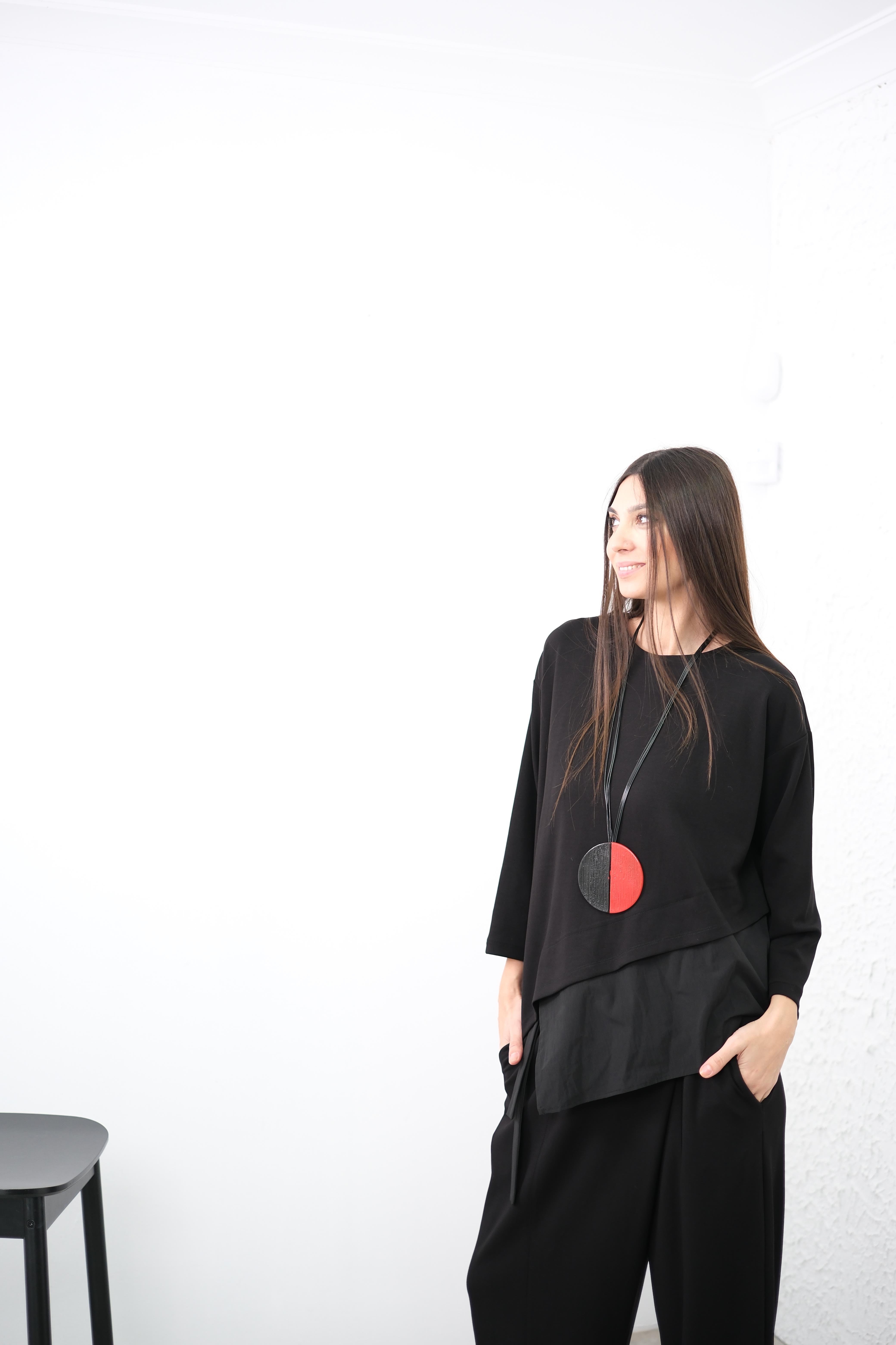 NERO KOLYELİ SİYAH MODAL BLUZ