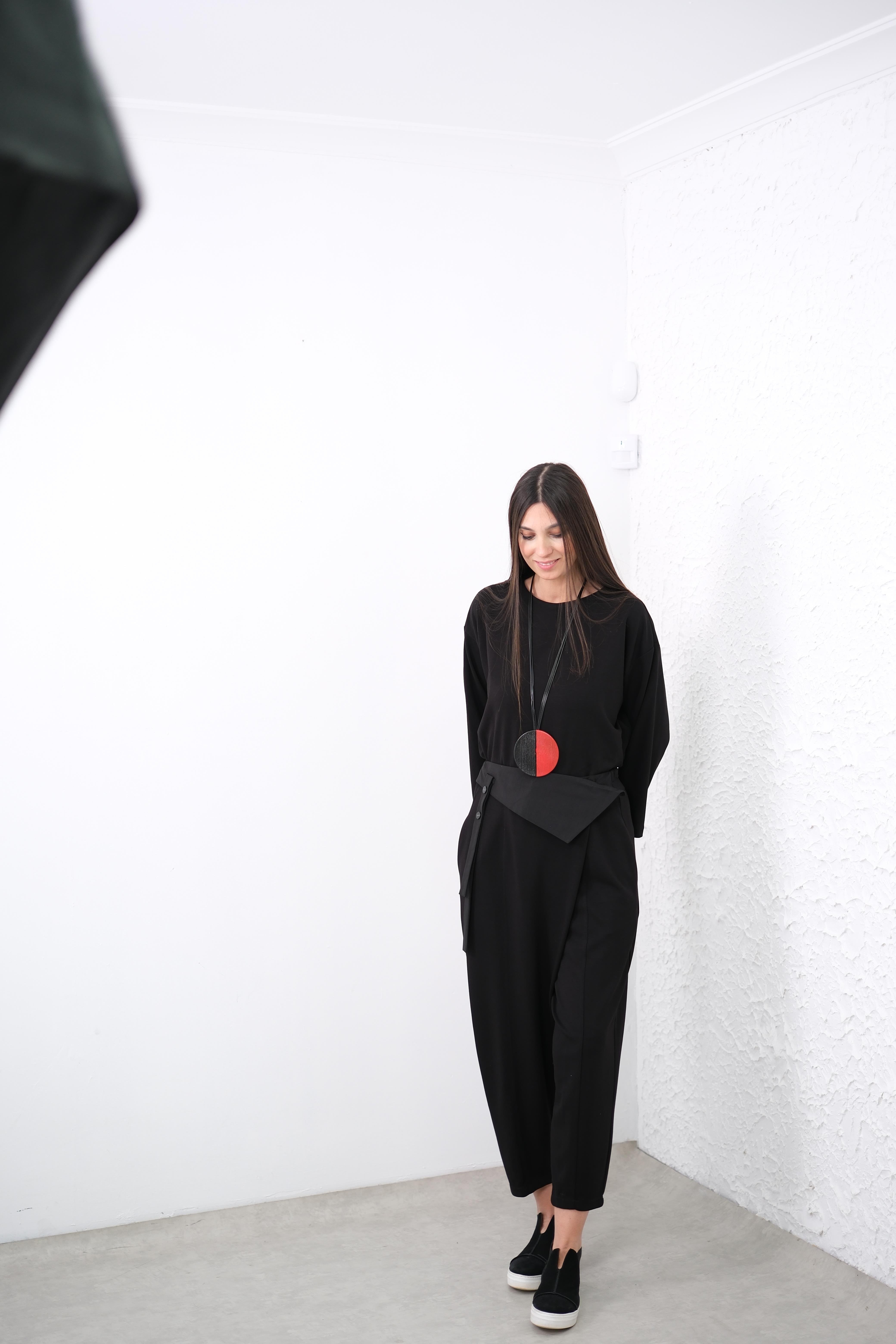 NERO KOLYELİ SİYAH MODAL BLUZ