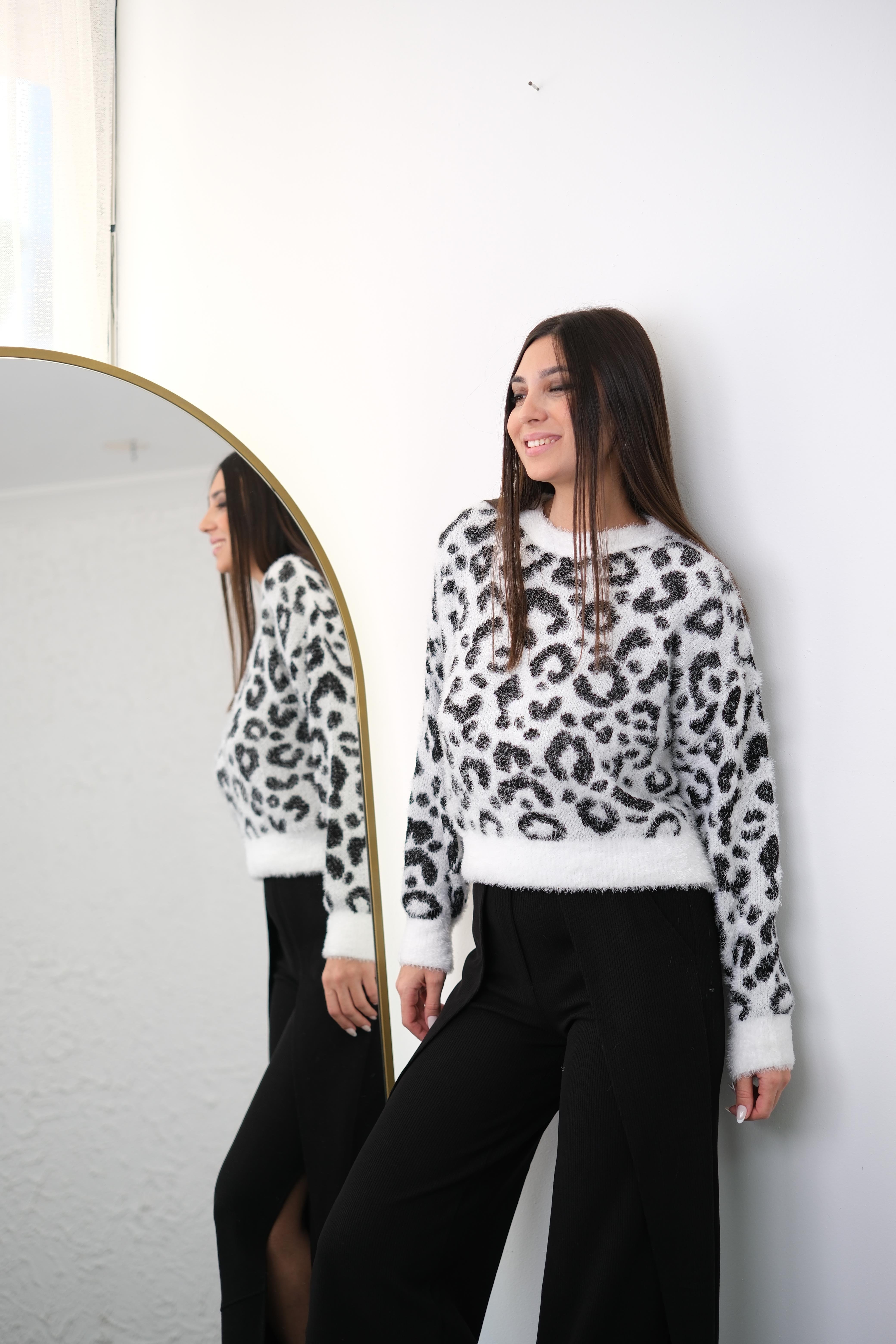 NOVA DESENLİ YUMOŞ KAZAK