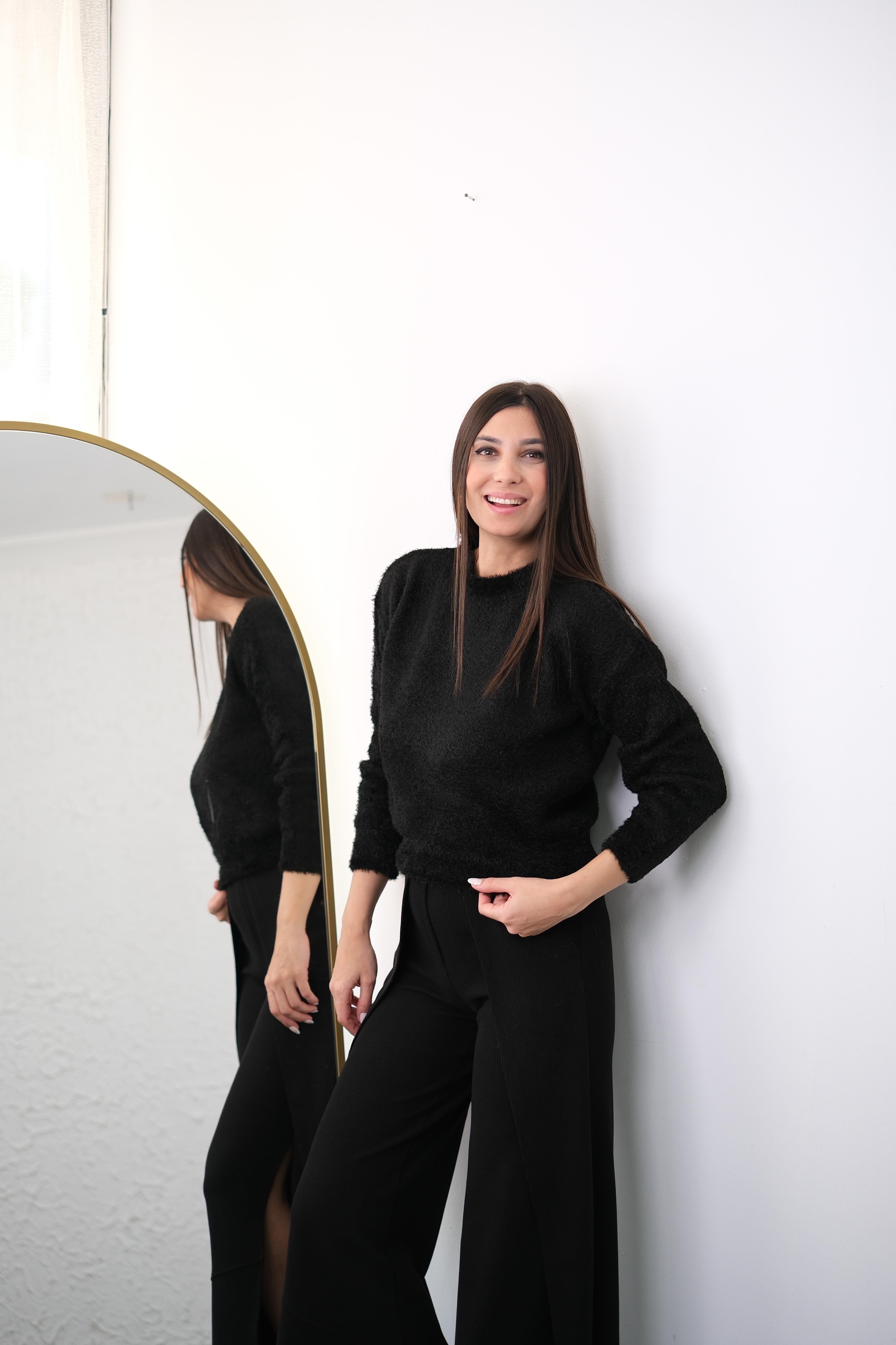 NOVA SİYAH YUMOŞ KAZAK