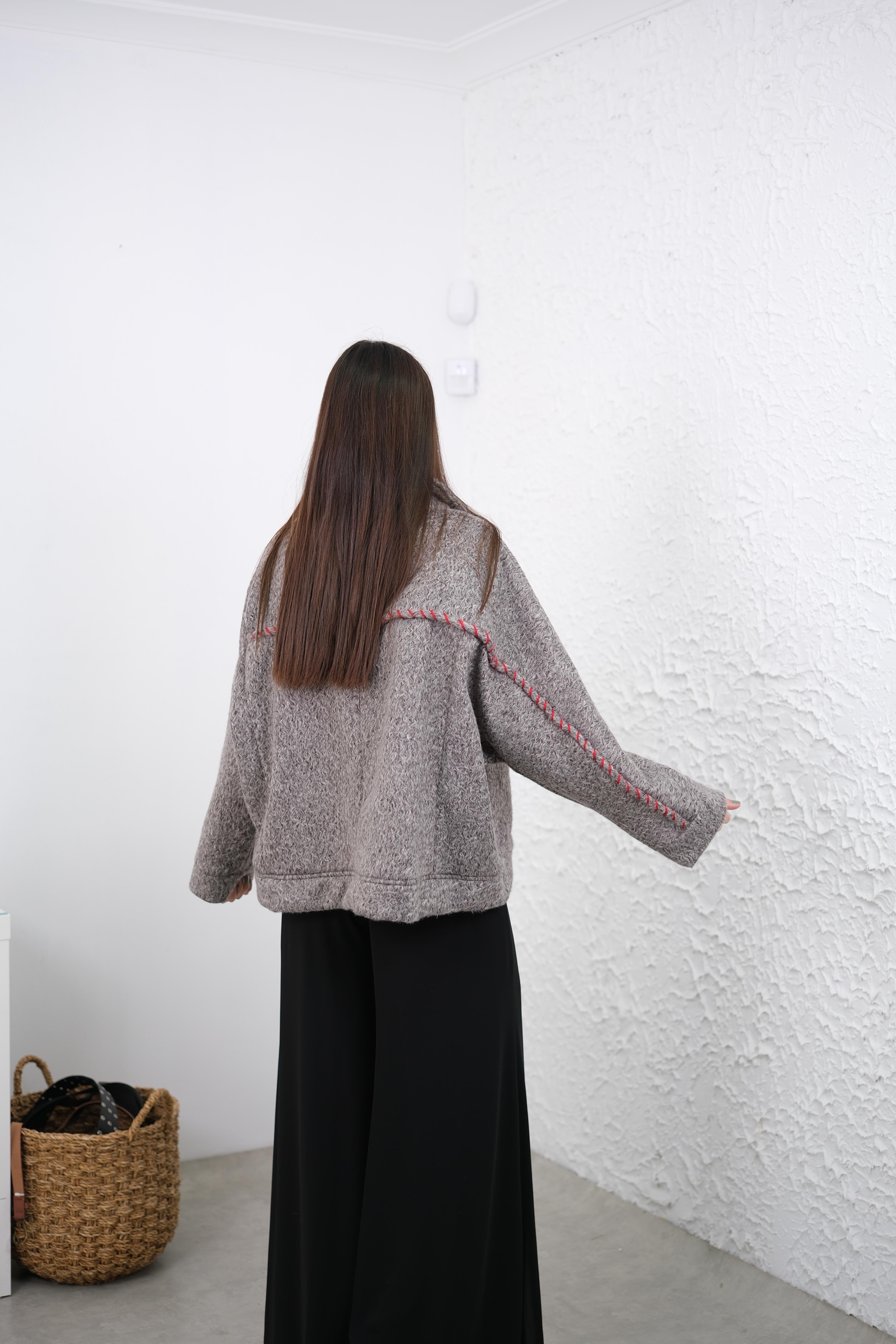 NUSON DKİŞ DETAYLI GRİ KABAN