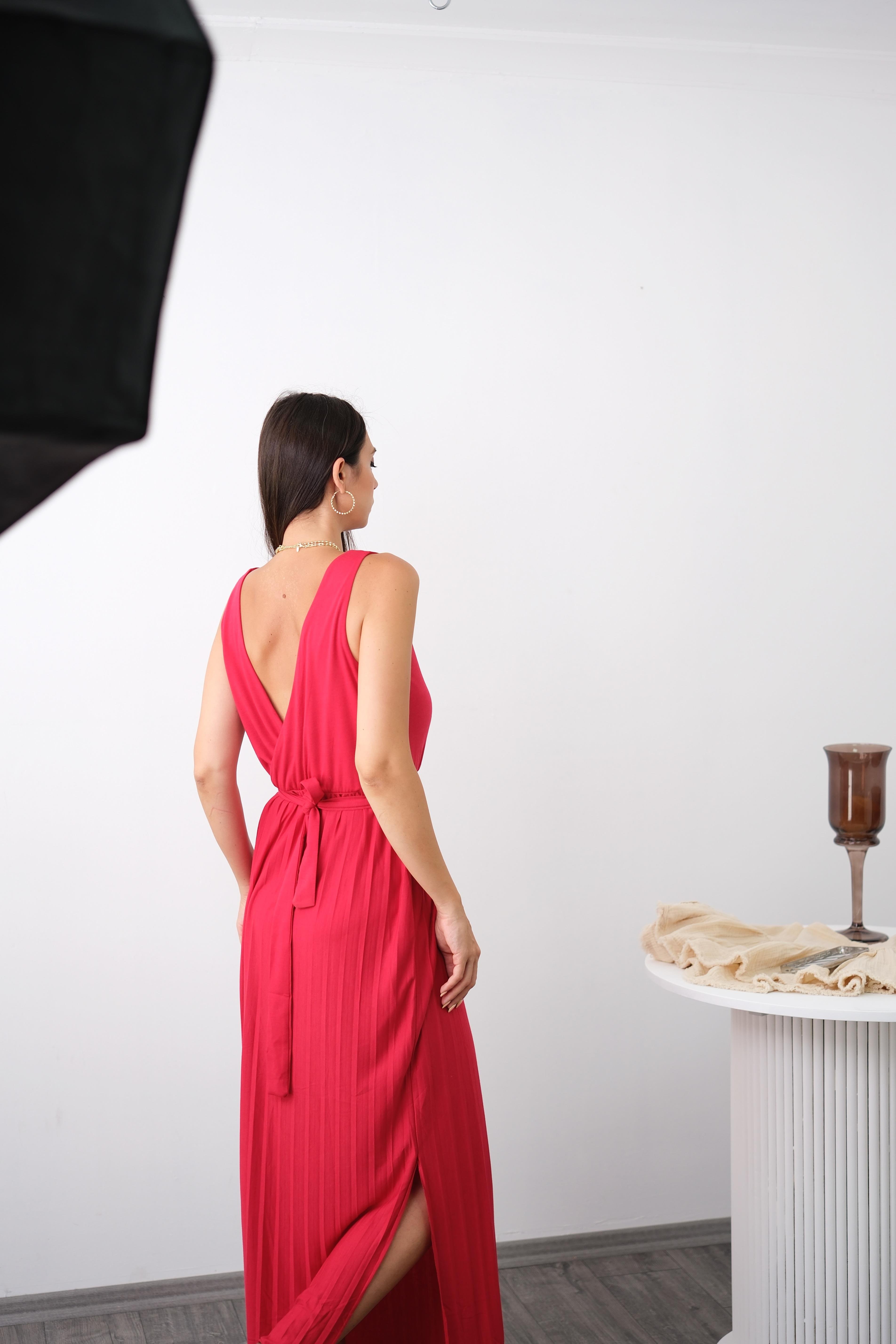 PAMAK KRUVAZE KIRMIZI ELBİSE