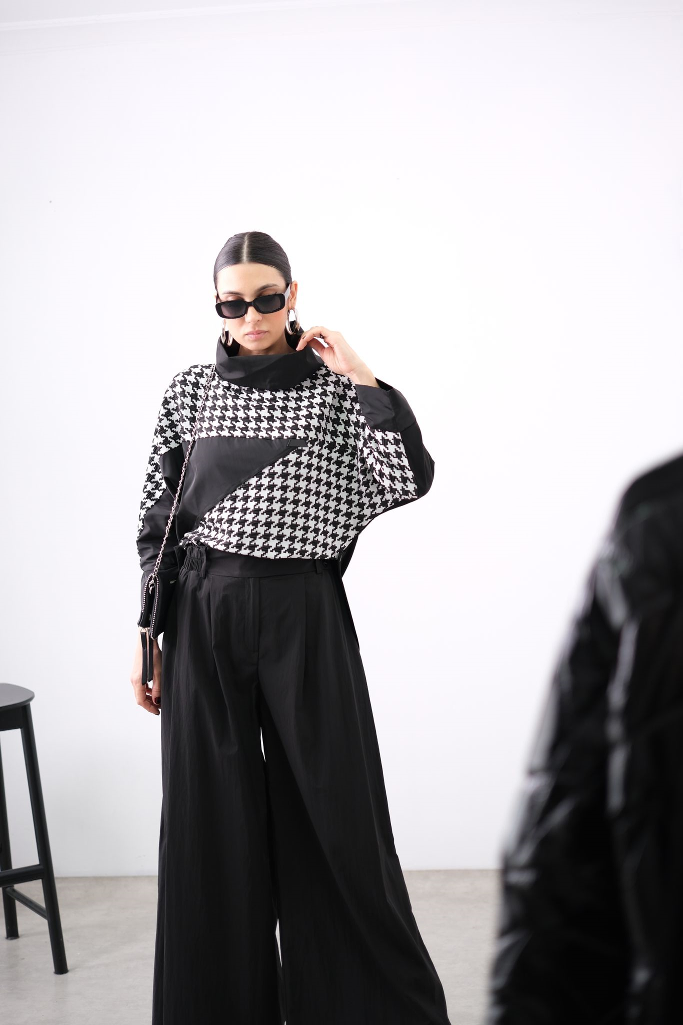 PATCH KAZAYAĞI TASARIM BLUZ