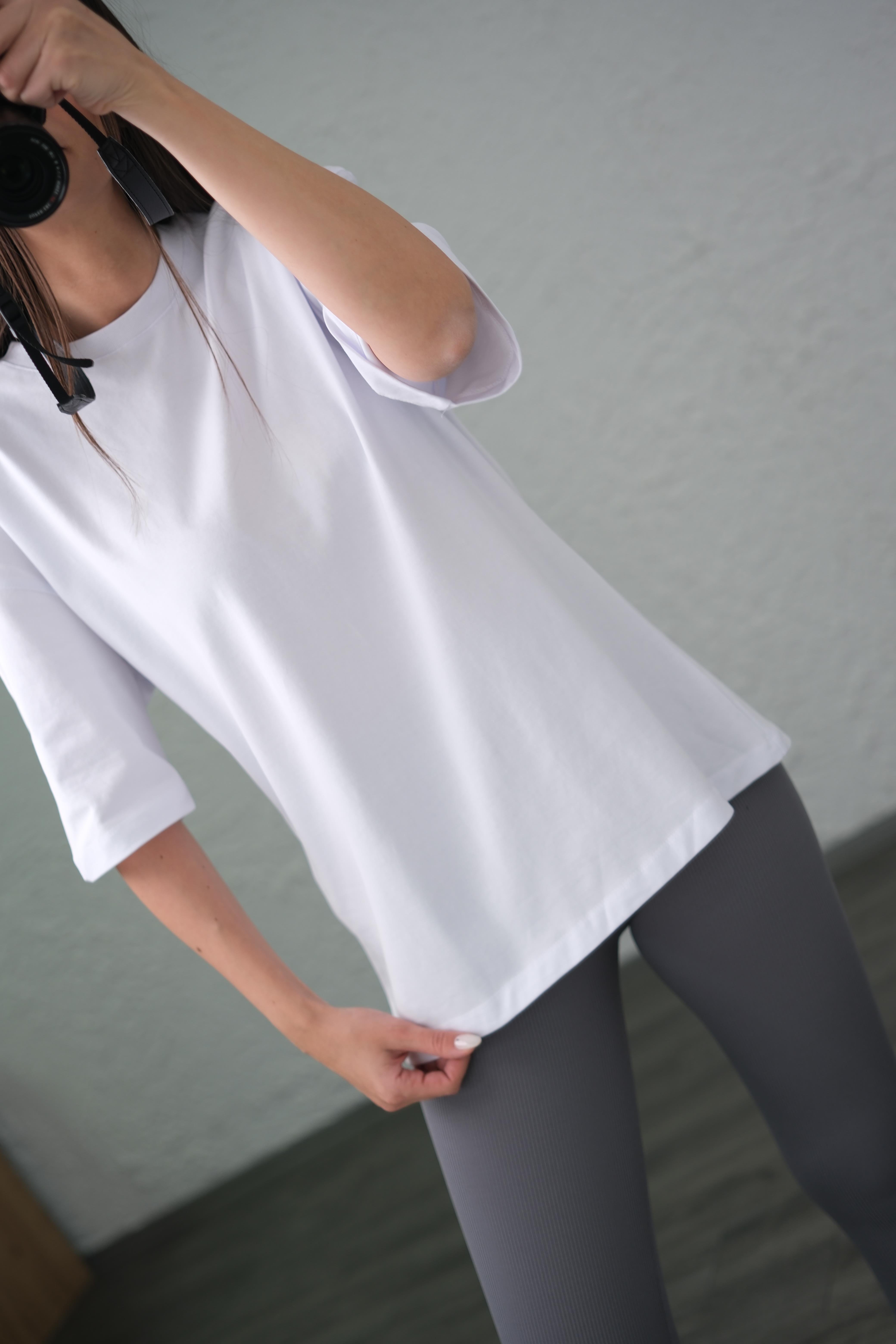 PİLLY BEYAZ OVERSIZE T-SHIRT