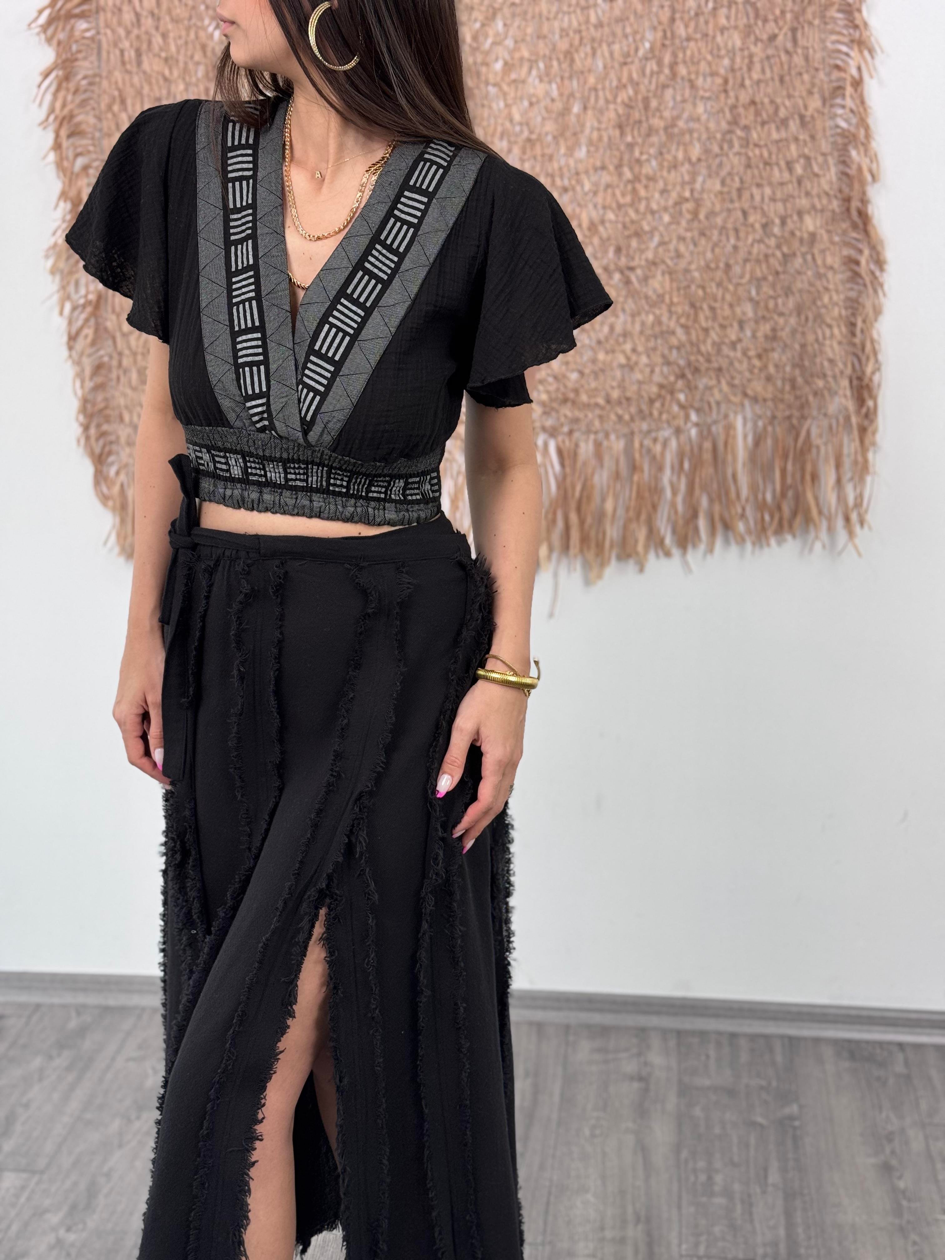 PİLOS PÜSKÜL DETAYLI SİYAH ETEK