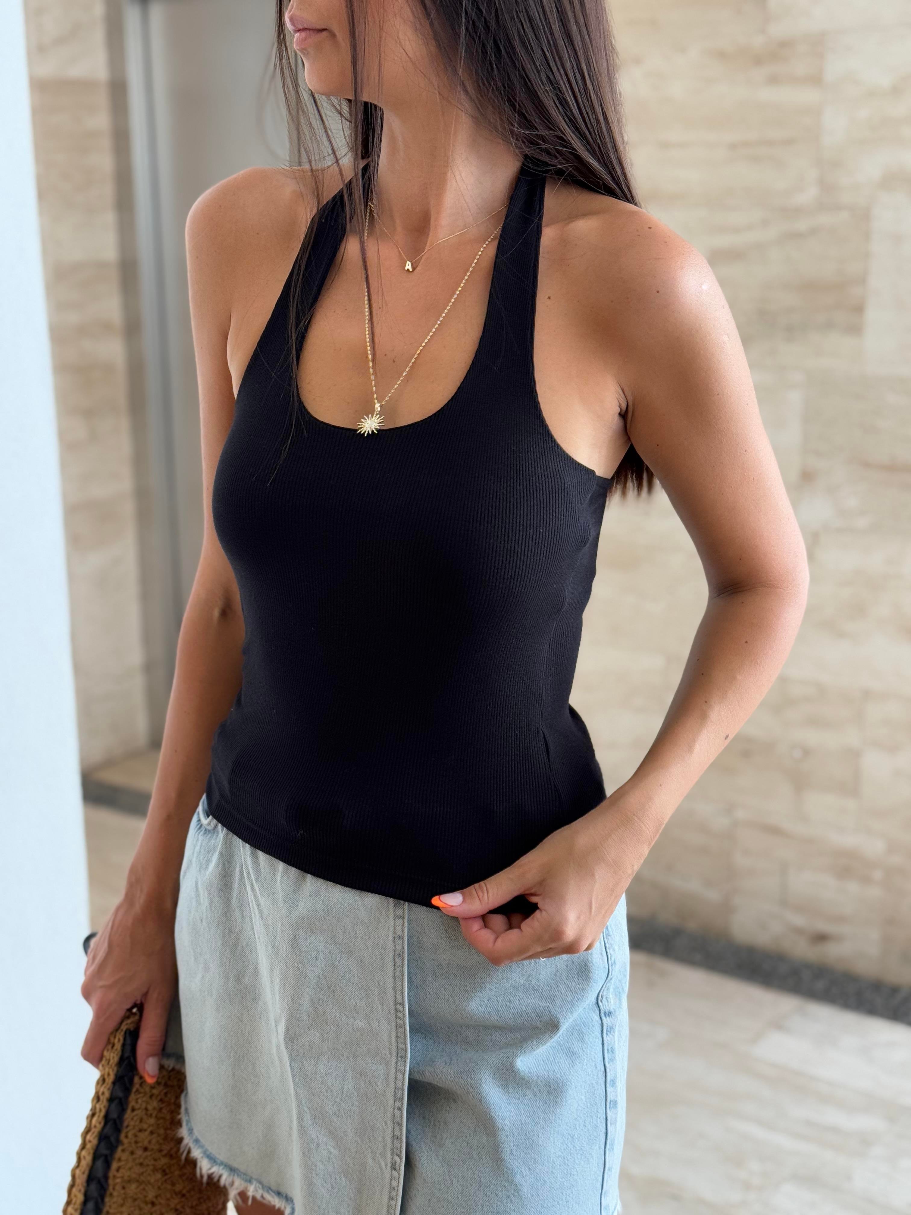 PİVA BOYUNDAN GEÇMELİ SİYAH BLUZ