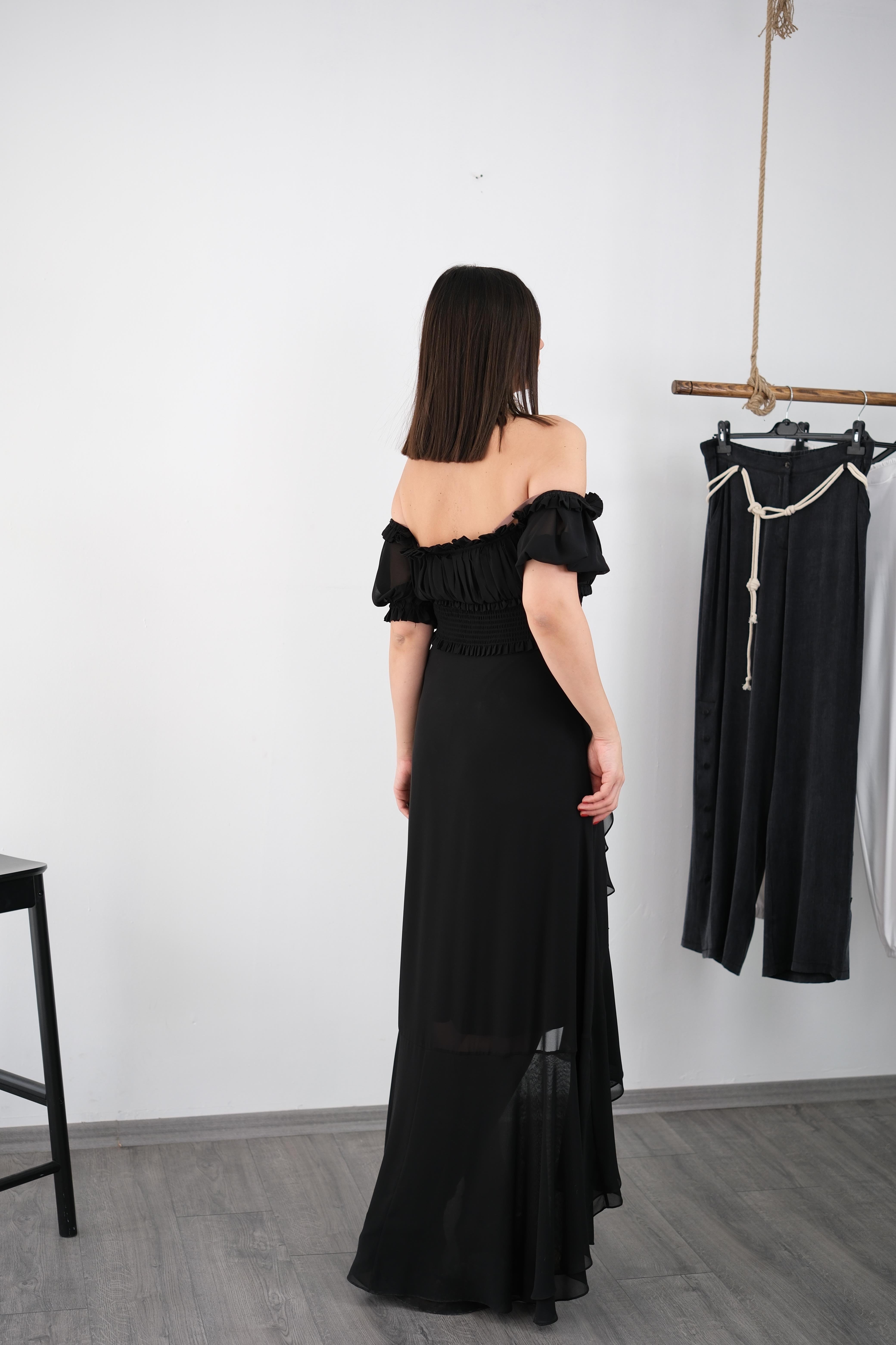 REGNUM SİYAH TASARIM ELBİSE