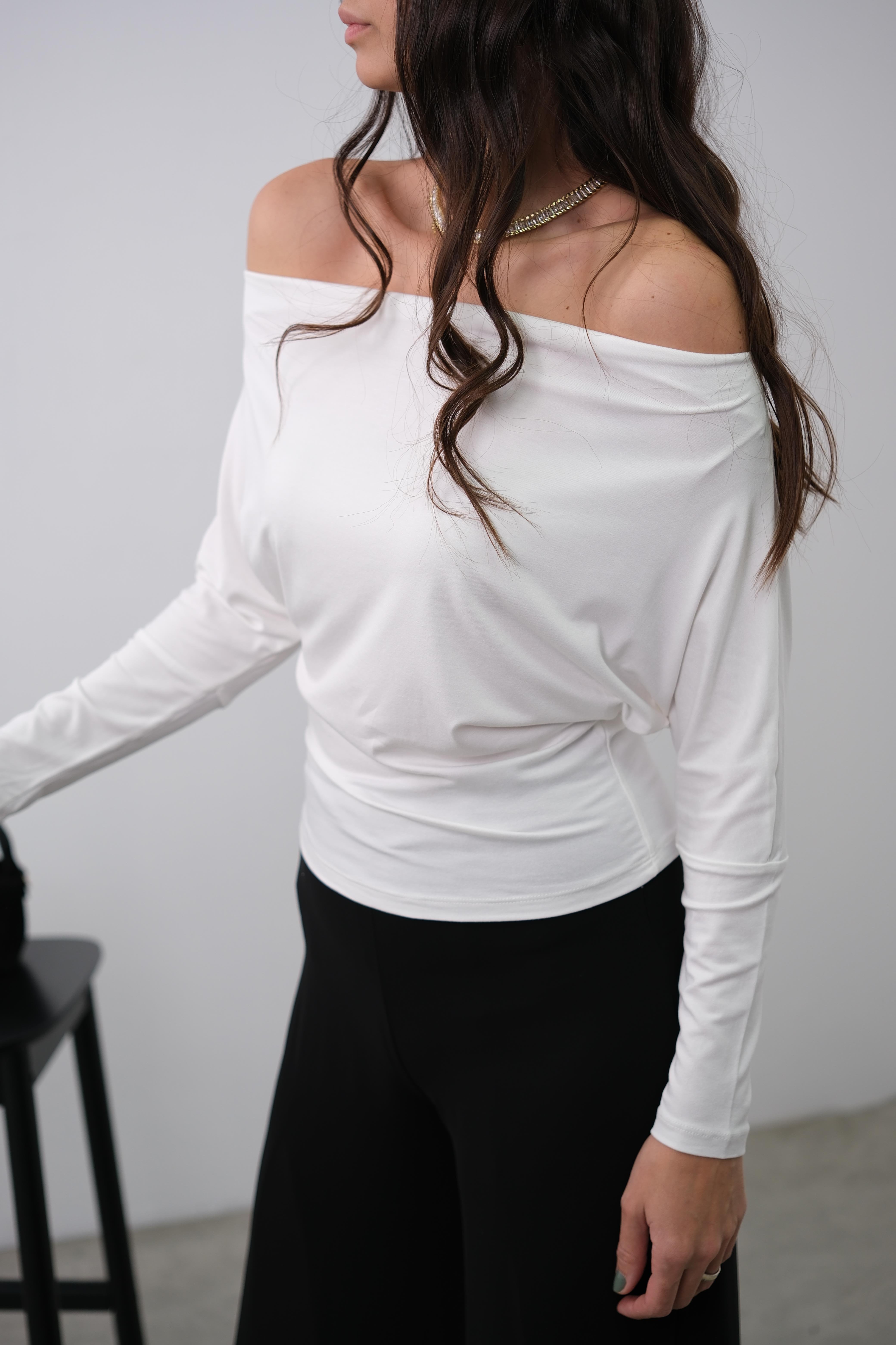 SENLY TEK OMUZ BEYAZ BLUZ