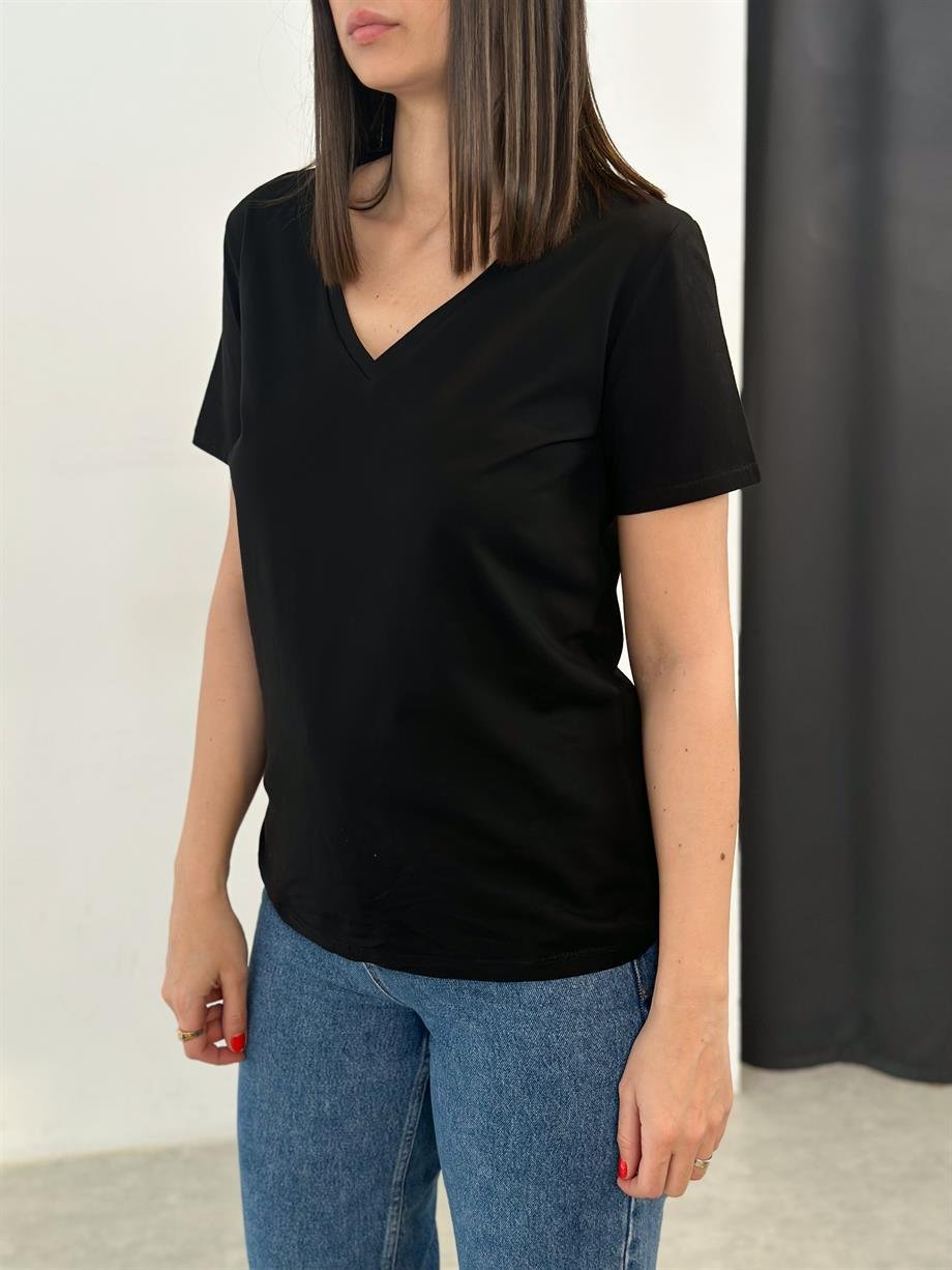 TİNO V YAKA SİYAH TSHIRT
