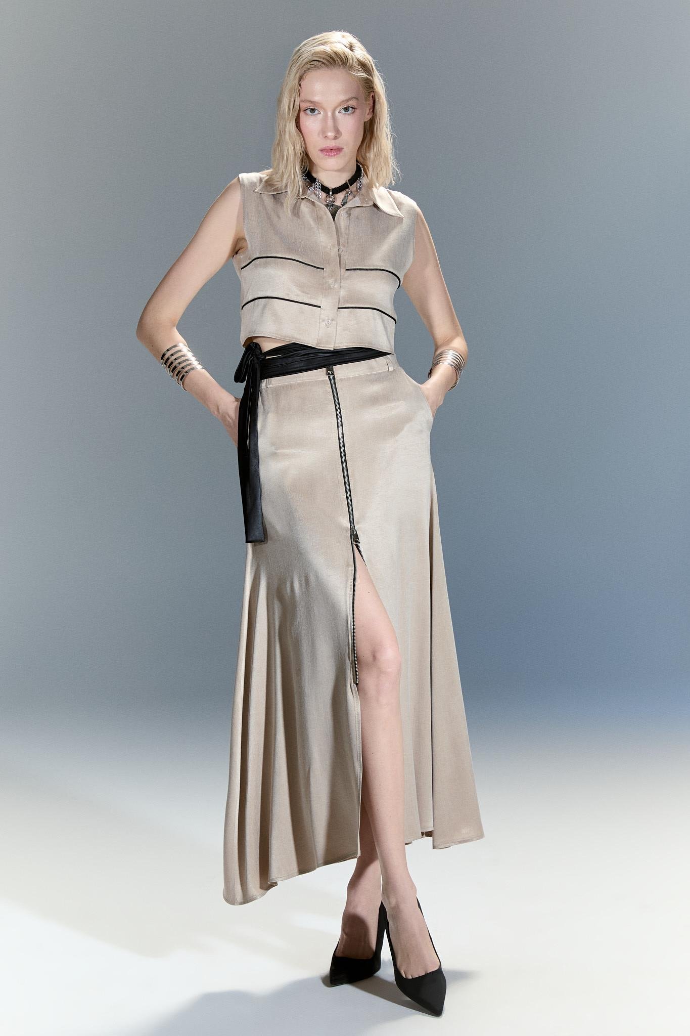 TUNİ BEJ TASARIM BLUZ