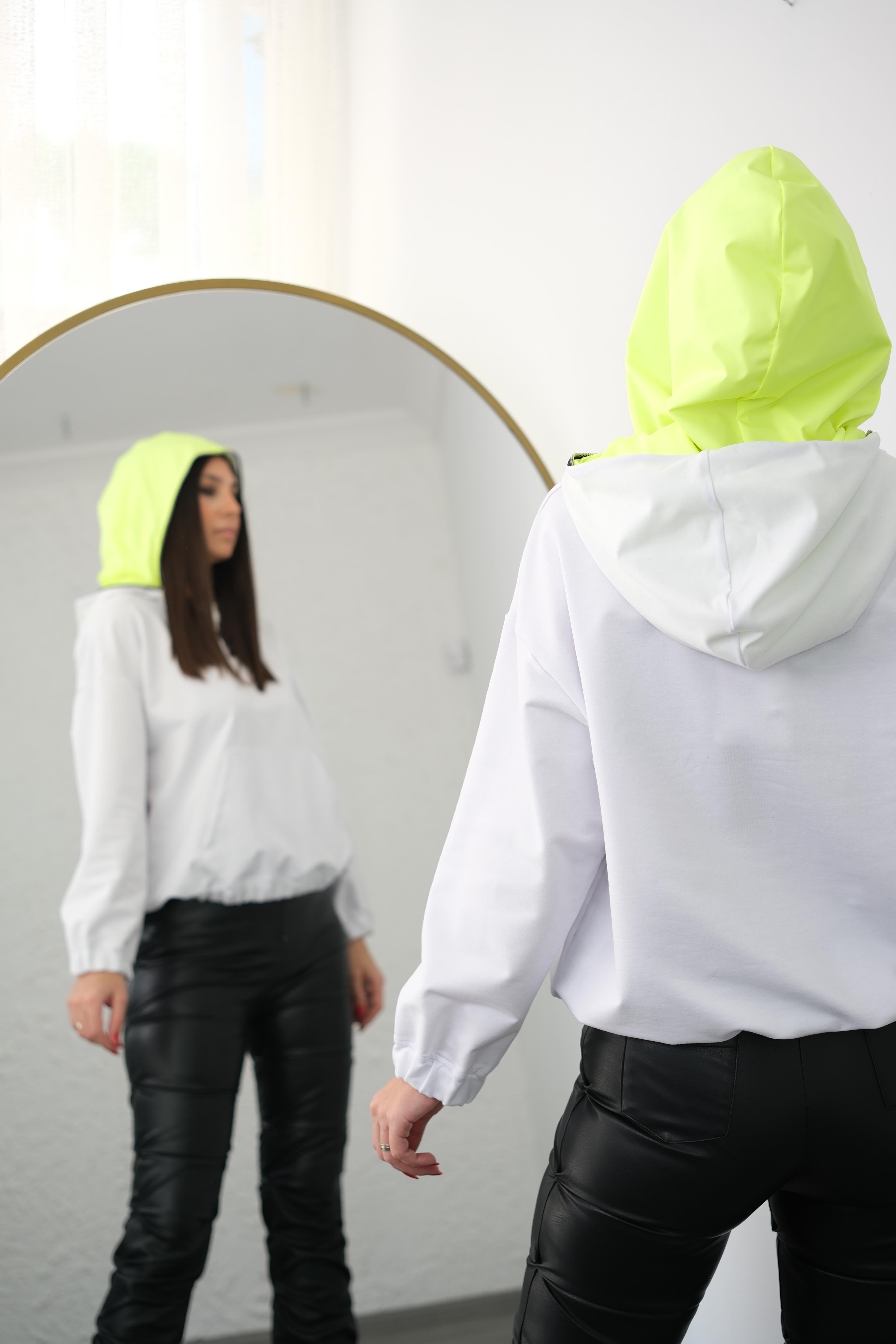 WONDER BEYAZ TASARIM SWEAT