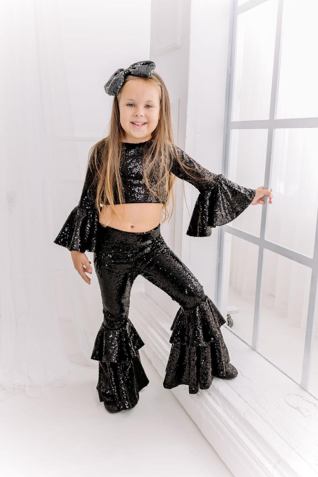 BLACK TROUSER&CROP TOP