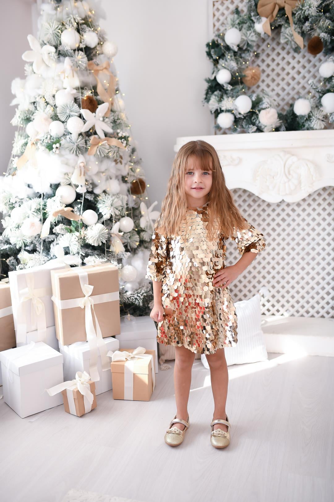 GOLD SQUAMA WITH BOW DRESS