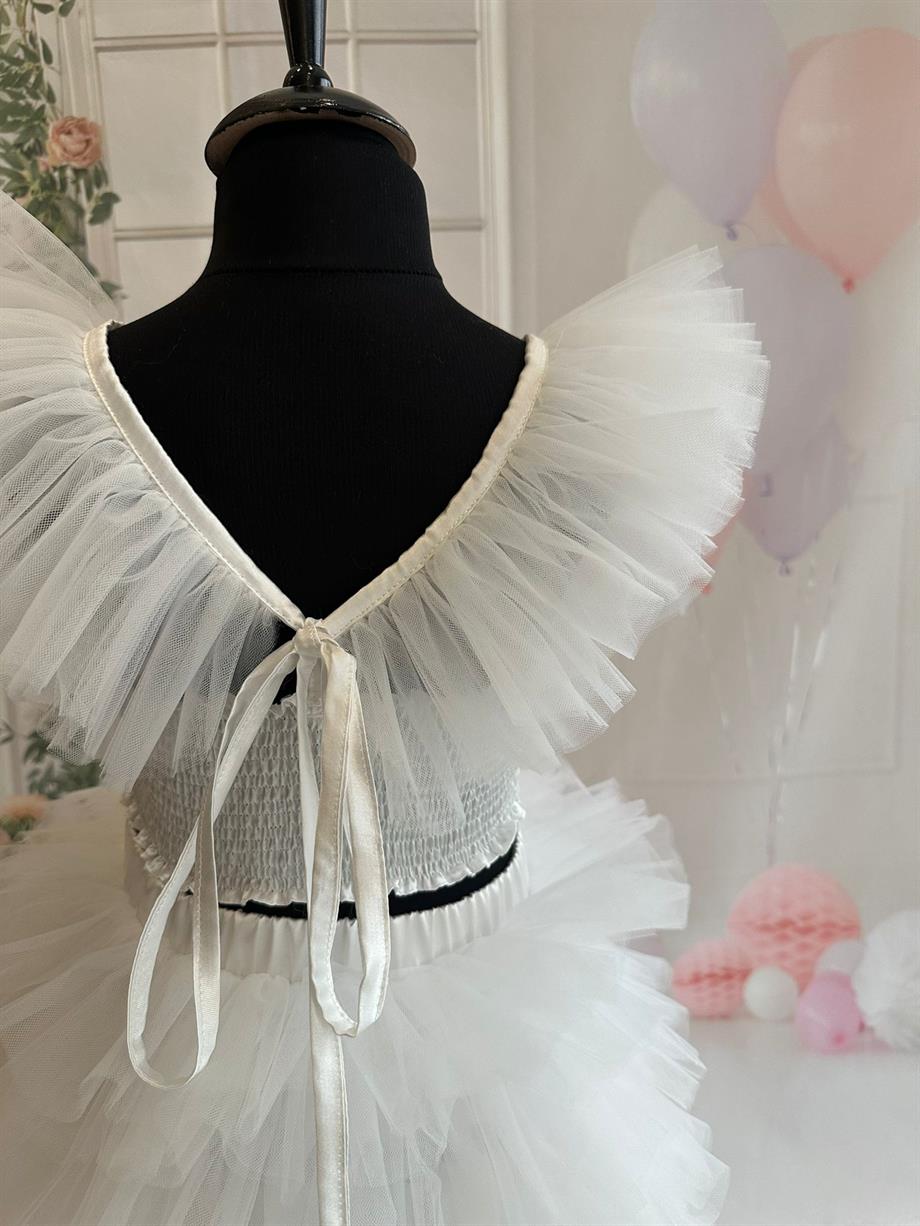 WHITE FRILL CROP