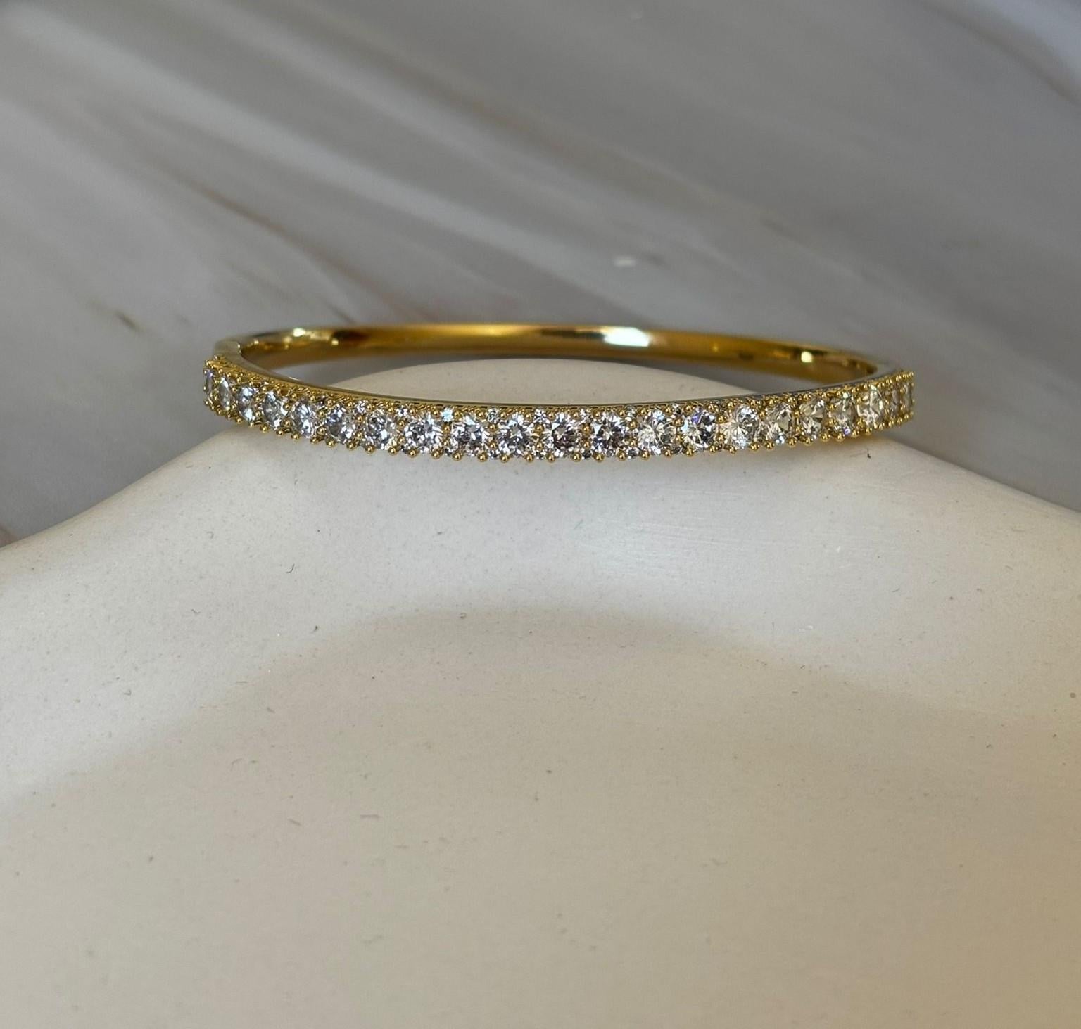 LUE KELEPÇE BİLEZİK