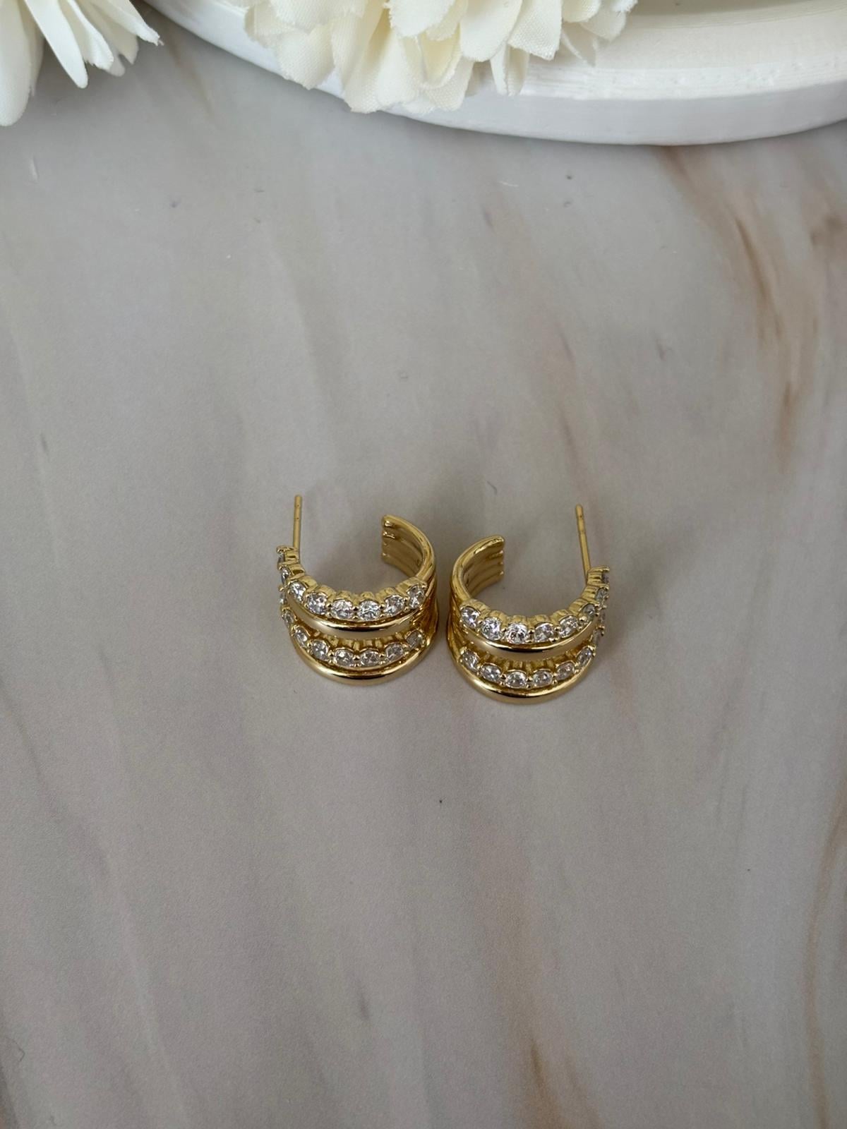 ZİRKON ÇOK TAŞLI KÜPE