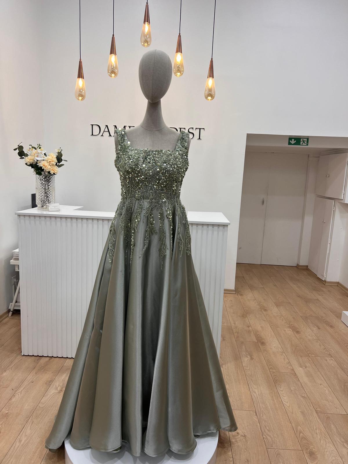 Jade (Kiralık)
