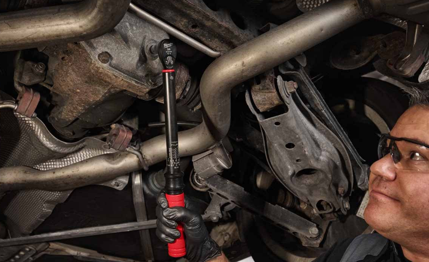 Milwaukee 1/2 İnç Cırcırlı Tork Anahtarı 40-200 NM 4932500851Cırcırlı Kombine Anahtarlar