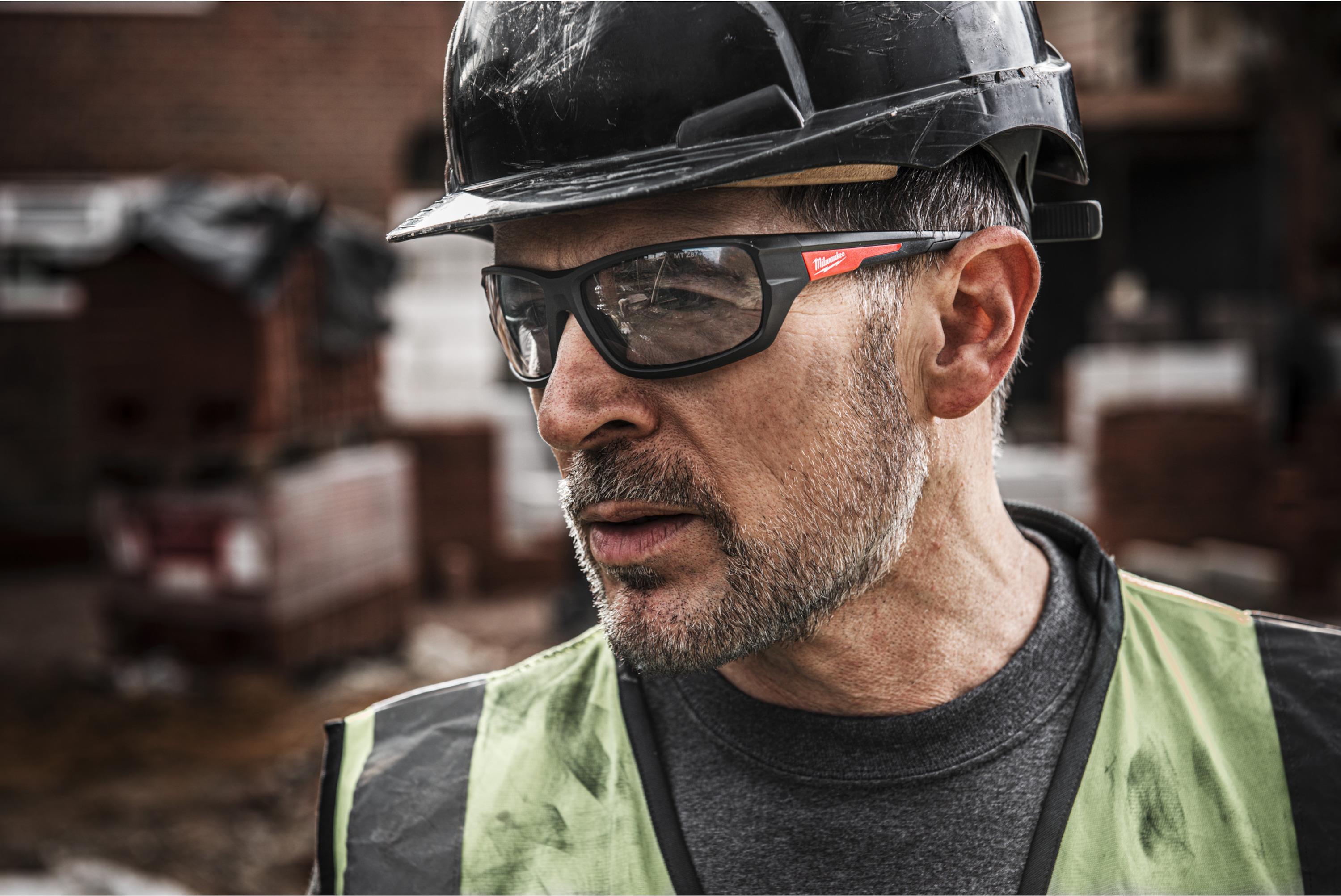 Milwaukee Performans Koruyucu Gözlük Gri Cam 4932478908Gözlükler