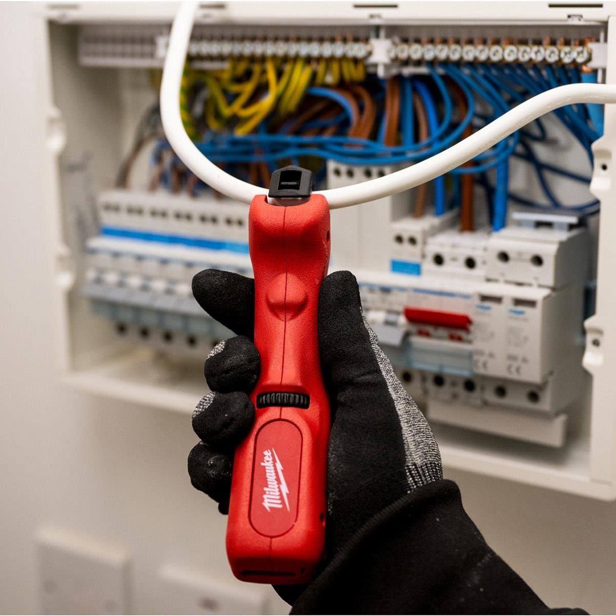Milwaukee Kablo Soyucu Çok Amaçlı 4932498270Kablo Sıyırmalar