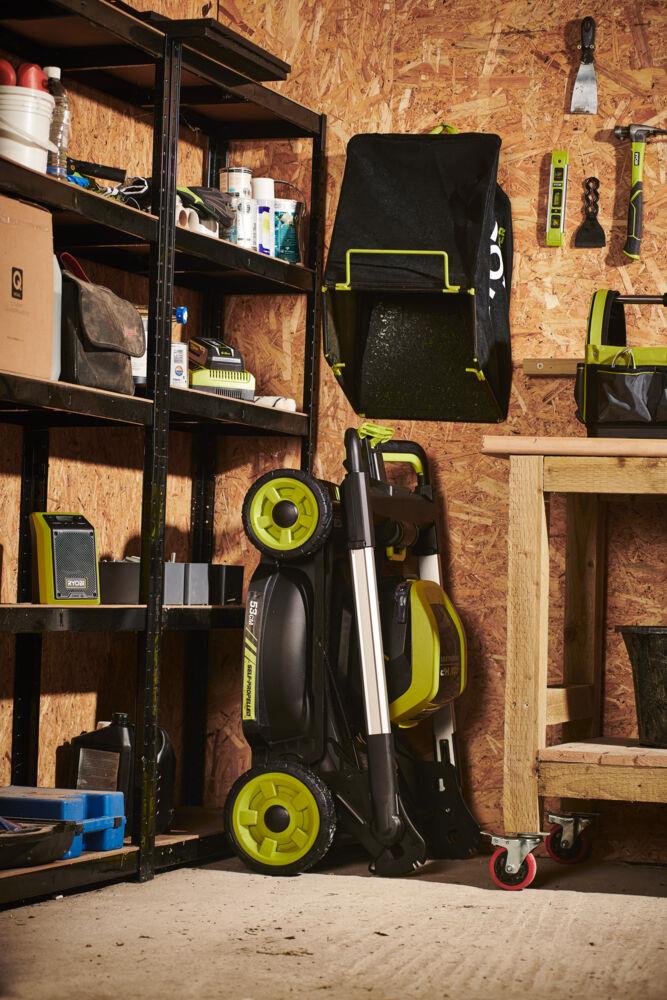 Ryobi RY18LMX40B -240 One Akülü Çim Biçme 40 Cm 5133005481Çim Biçmeler