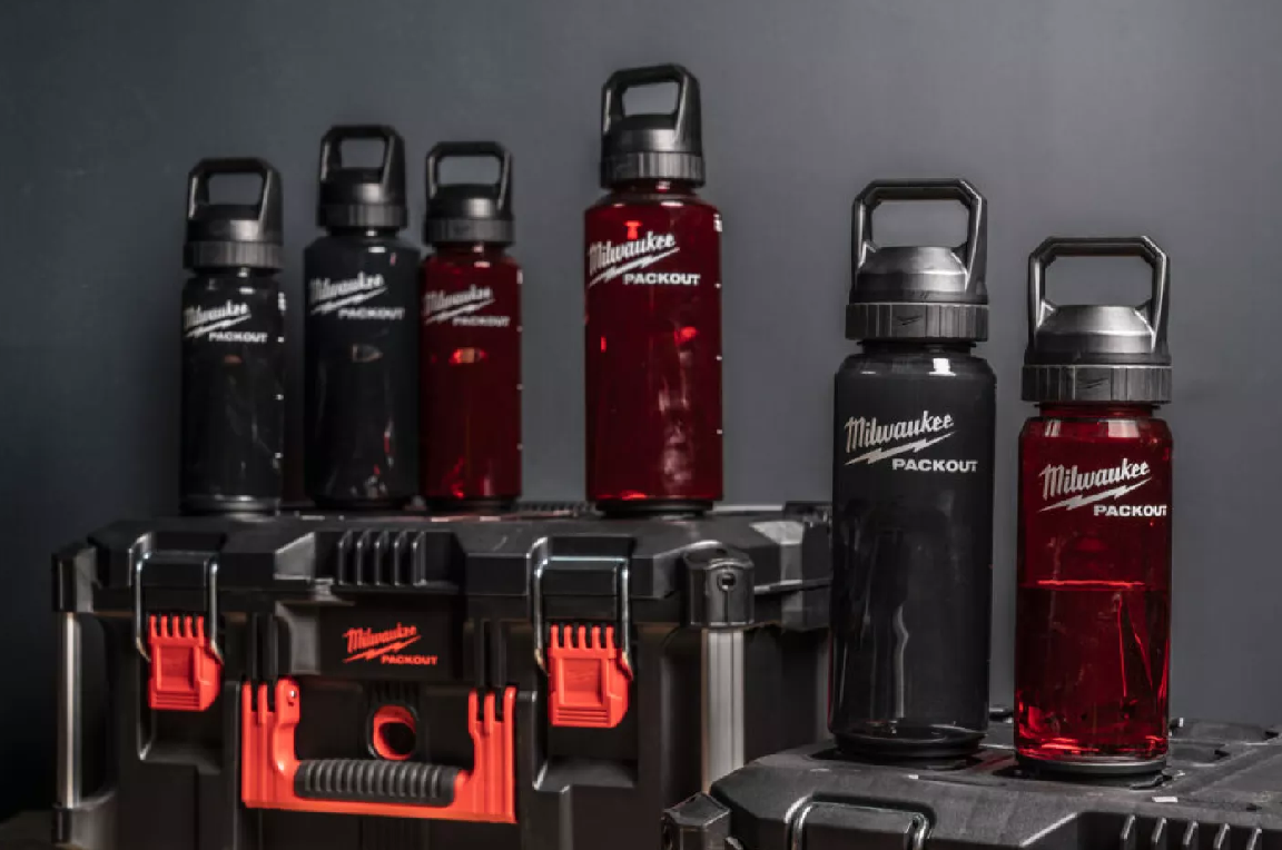 Milwaukee Packout Termos Şişe 1420 ML Kırmızı Kapaklı 4932498638Termoslar