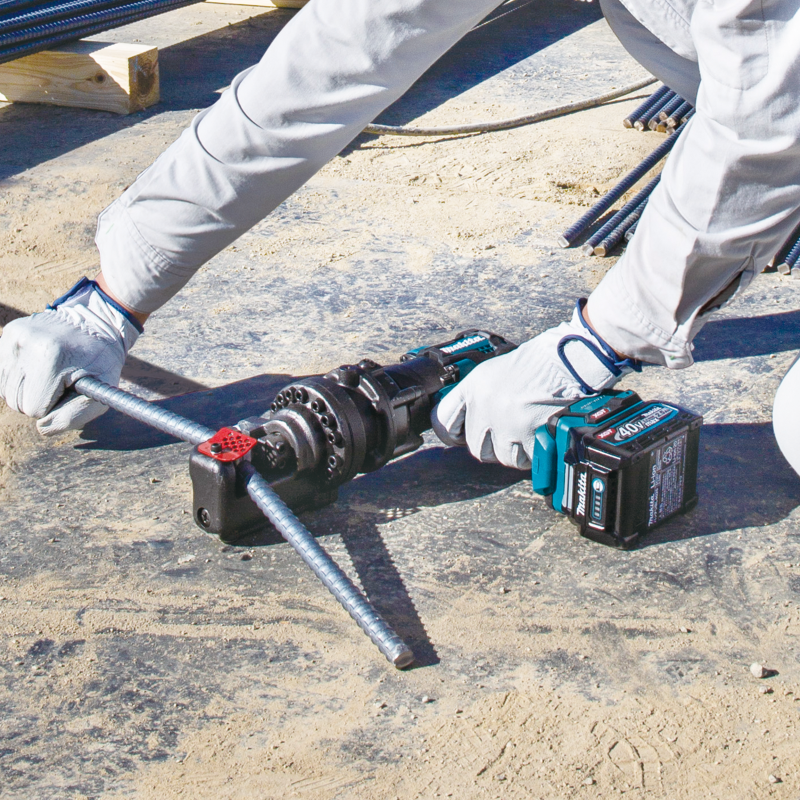 AKÜLÜ DEMİR ÇUBUK KESME 40V