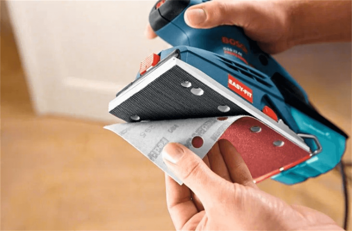Bosch Professional Titreşimli Zımpara GSS 23 AEZımparalar