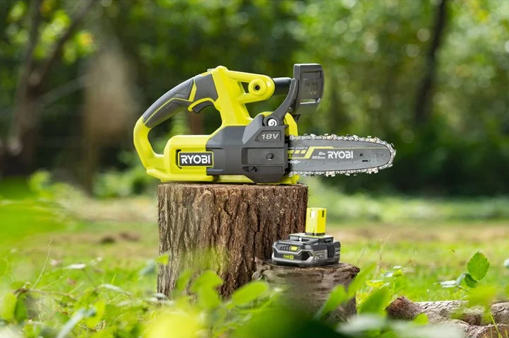 Ryobı One+Akülü Testere Kömürsüz RY18CS20A-125 5133005415Benzinli Ağaç Motorları 