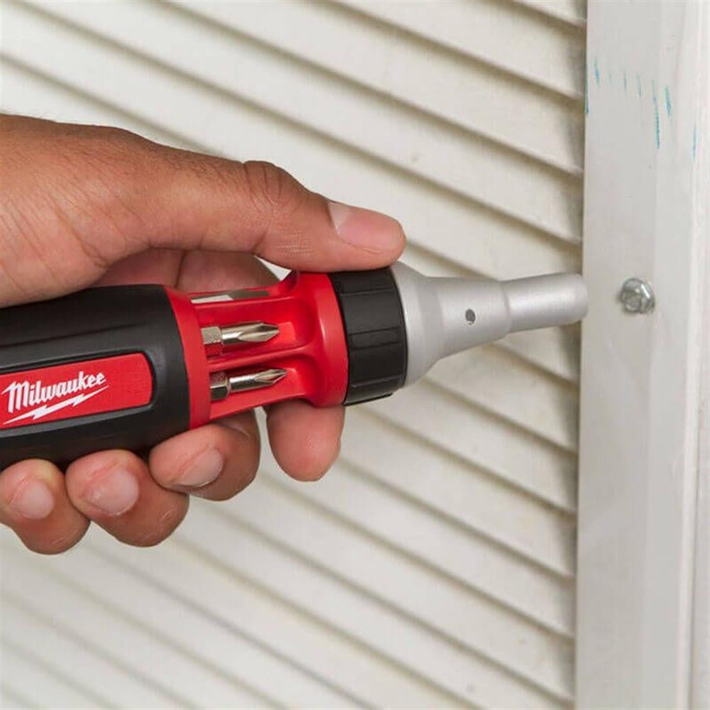 Milwaukee 9 İn 1 Multi-Bit Cırcırlı Tornavida SetiTornavidalar