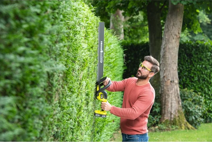 Ryobı RY18HTX60A-125 18V 2,5 Ah Li-On Akülü Çit Kesme 60 Cm Akülü Çim&Çit&Dal Budama